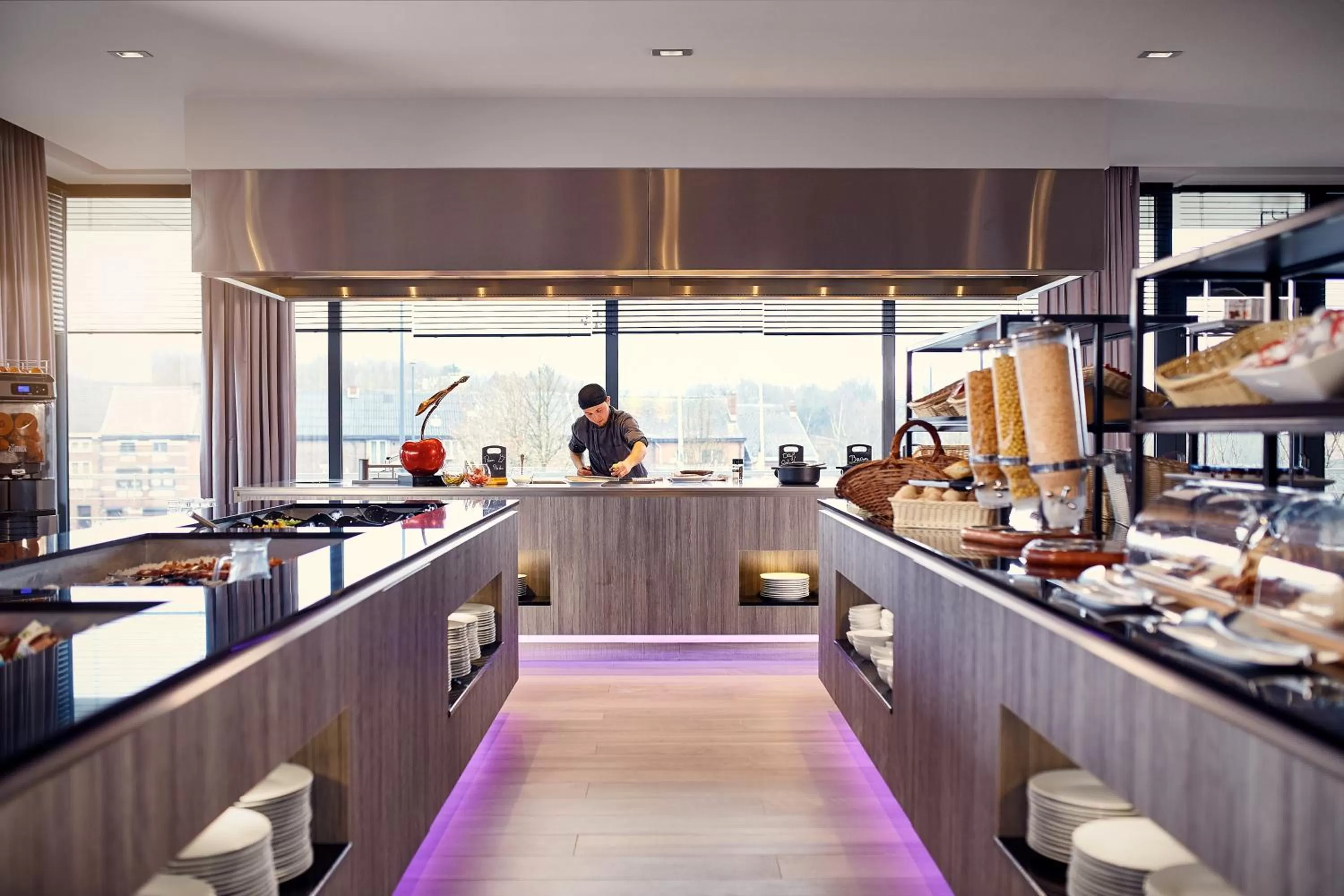 Restaurant/places to eat in Hotel Charleroi Airport - Van Der Valk