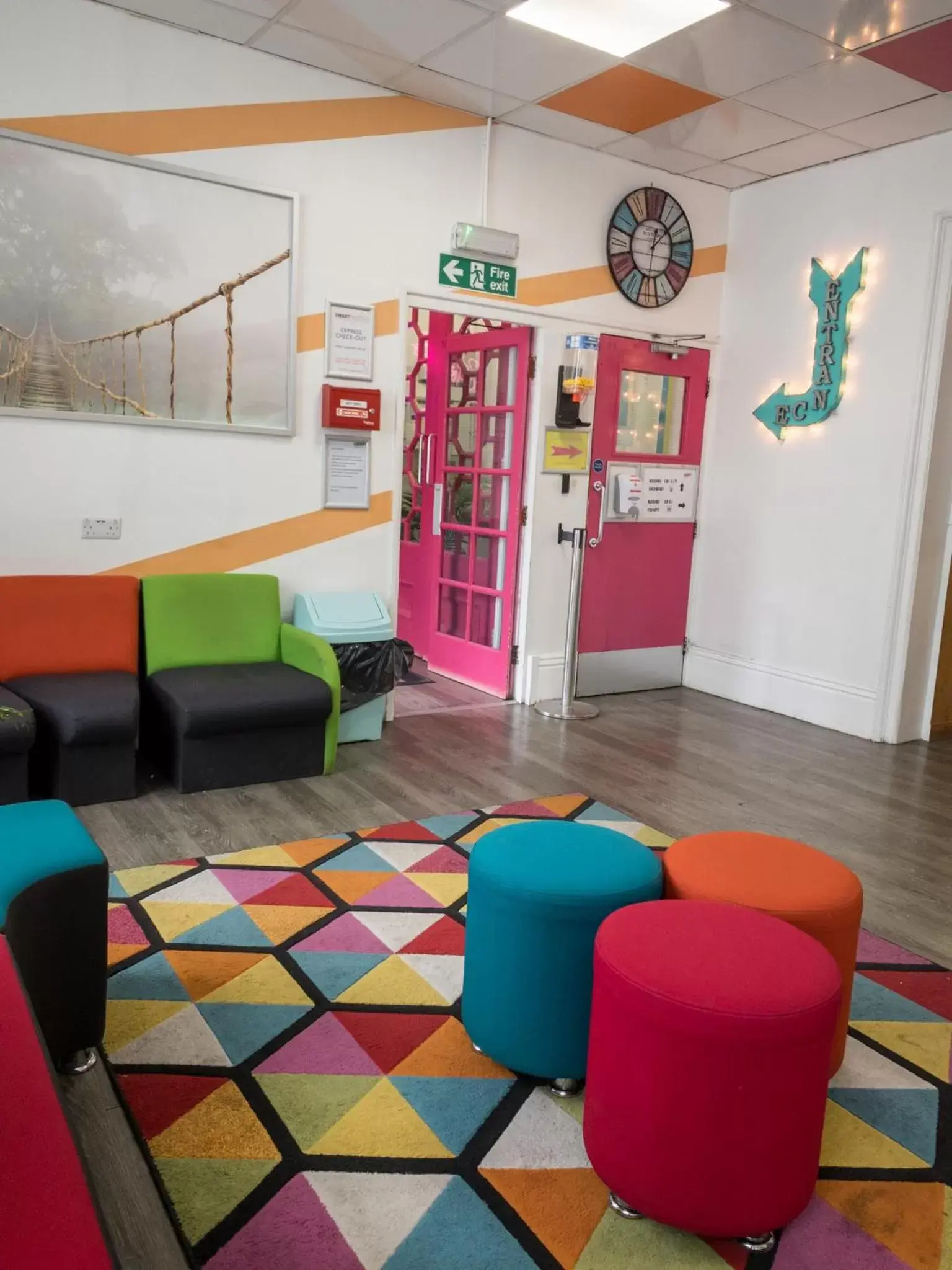 Lobby or reception in Smart Russell Square Hostel