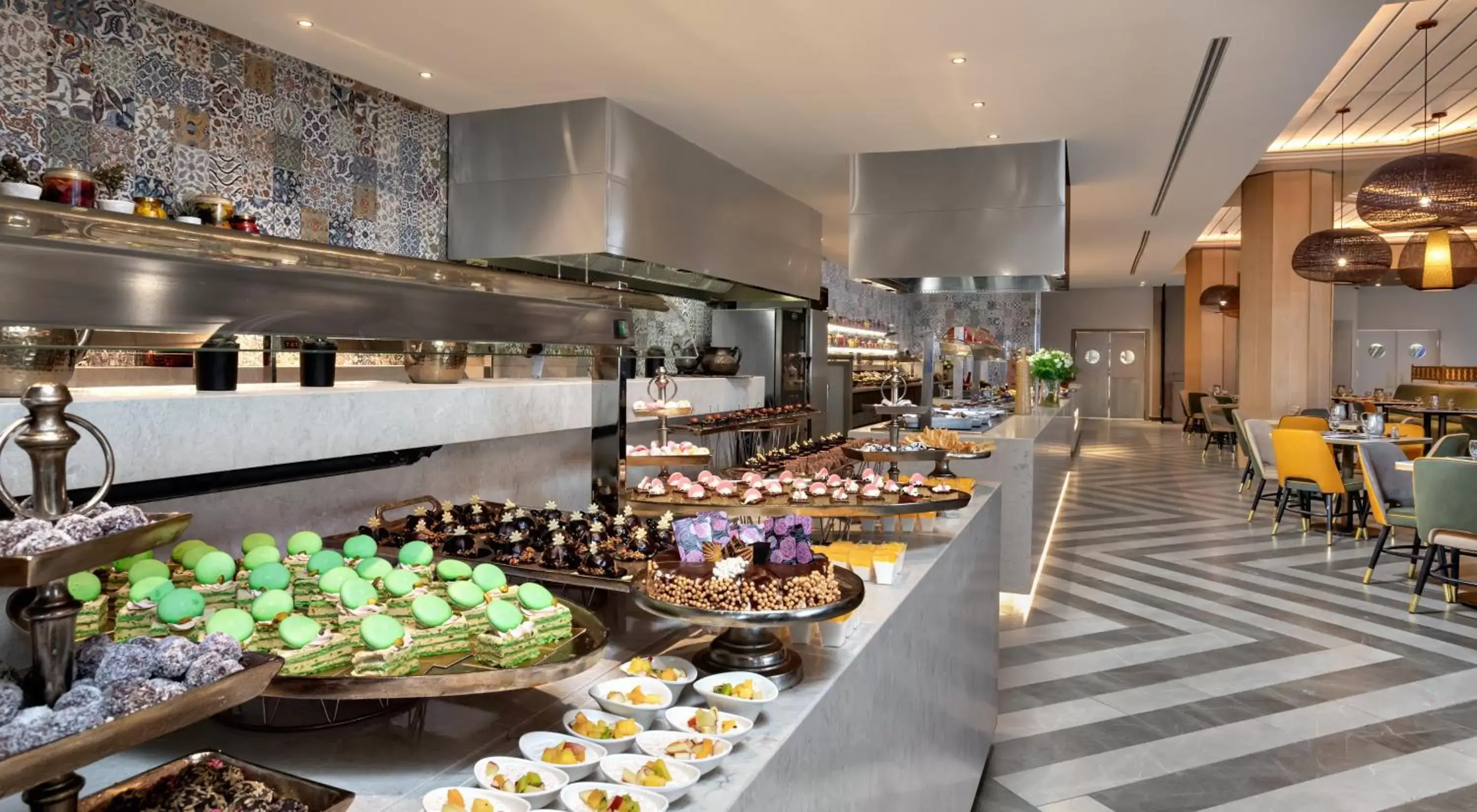 Restaurant/places to eat in Vert Hotel Eilat by AFI Hotels