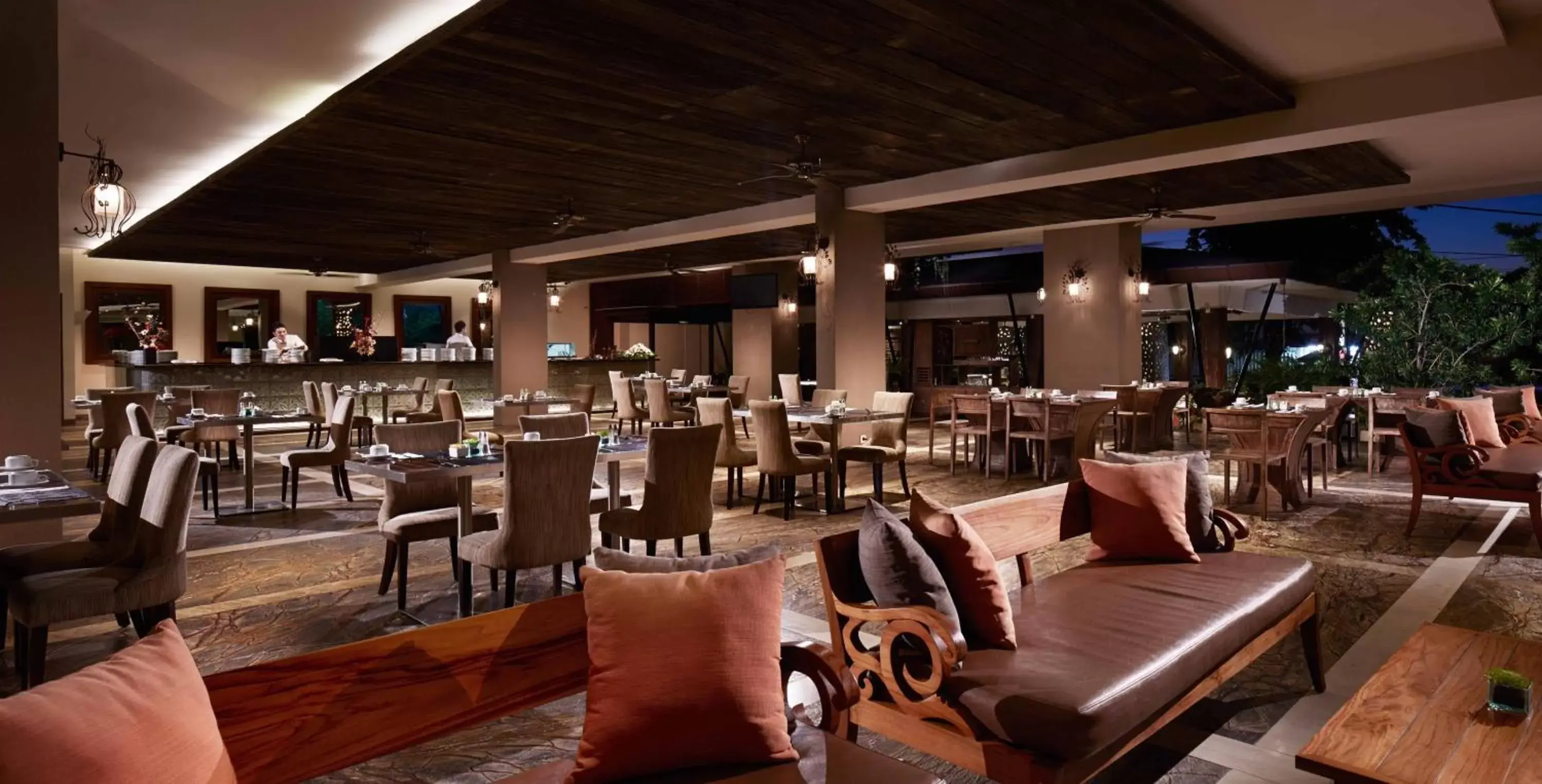 Restaurant/places to eat in Sun Island Hotel & Spa Kuta Restaurant/places to eat in Sun Island Hotel & Spa Kuta