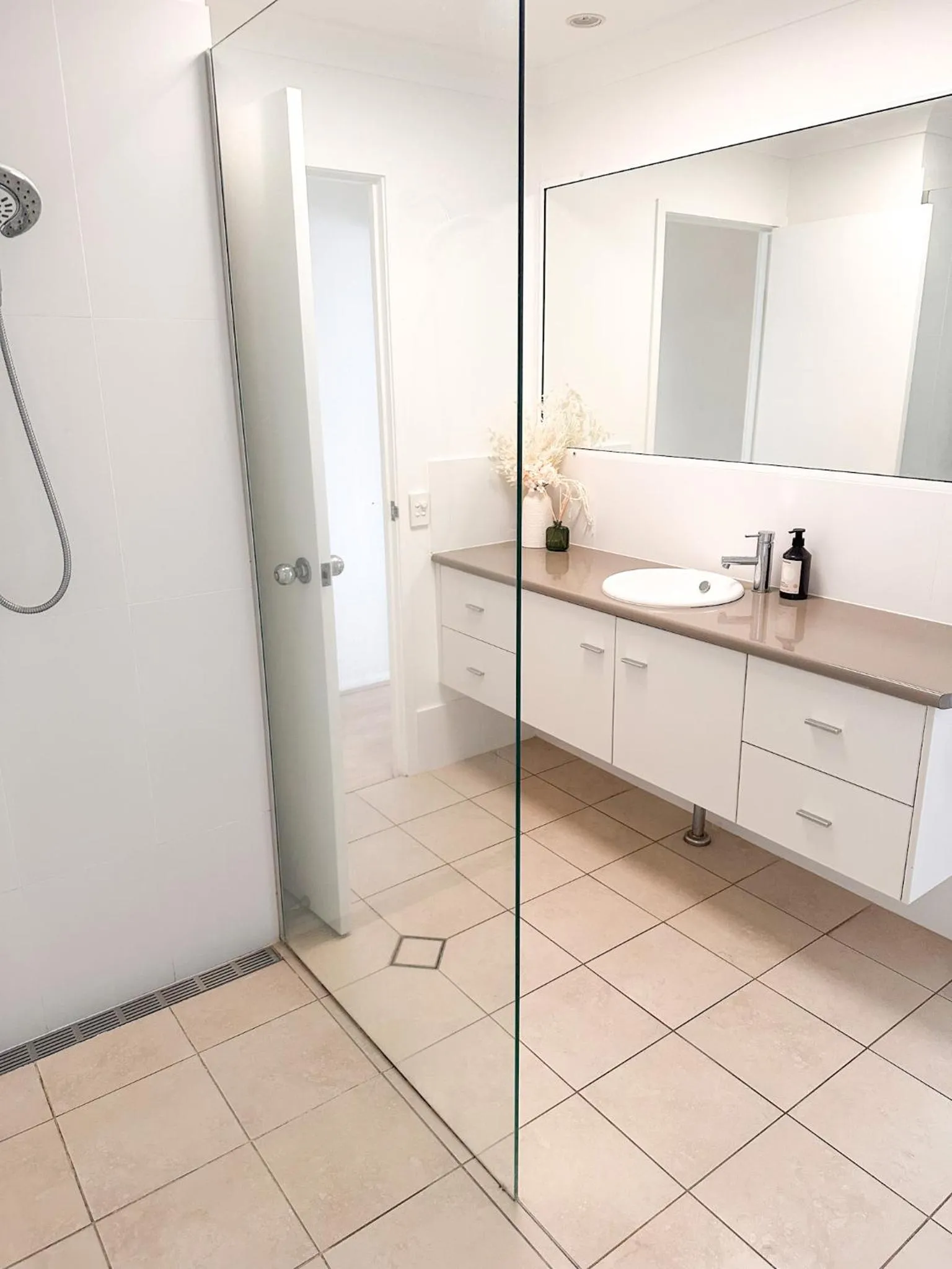 Noosa Entrance Waterfront Resort