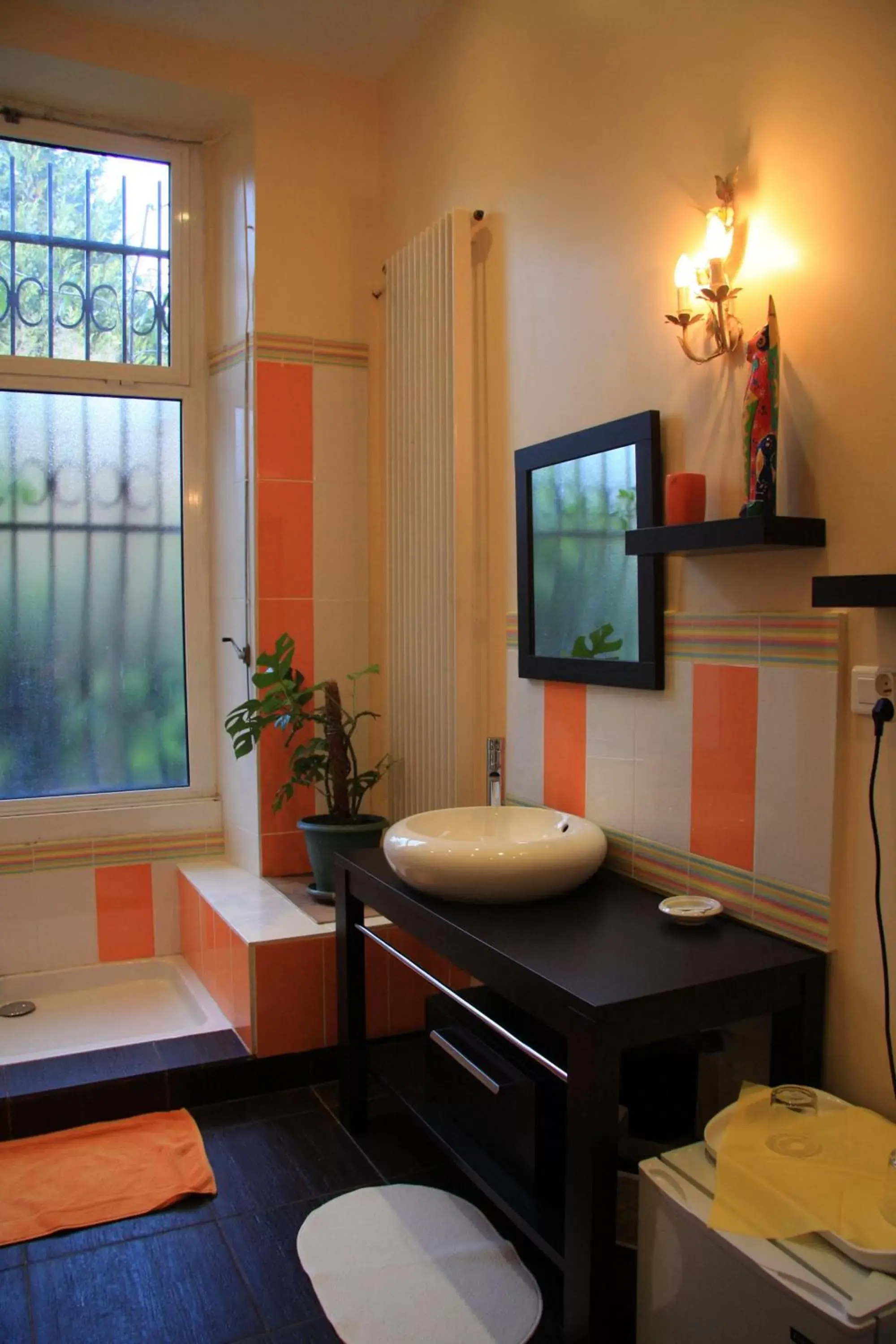 Bathroom in Château la Moune