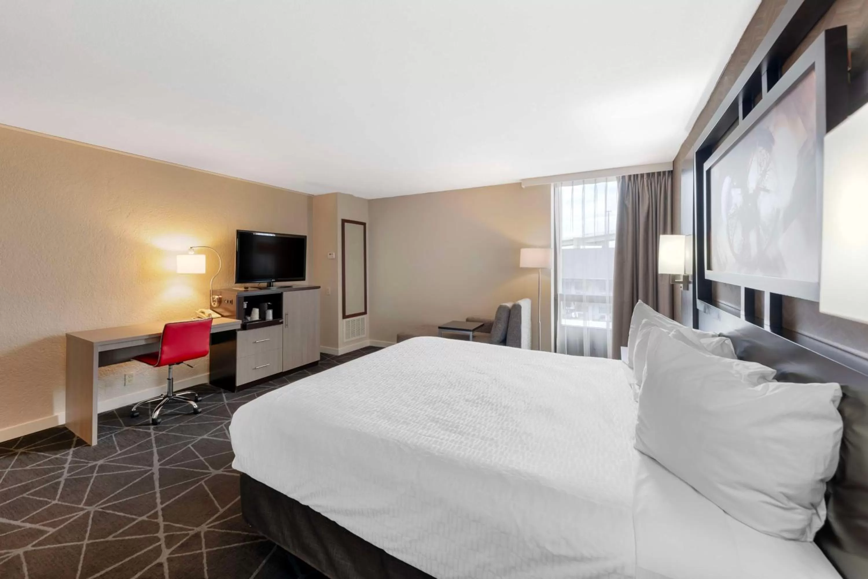 Bedroom, Bed in Best Western Plus Austin Central