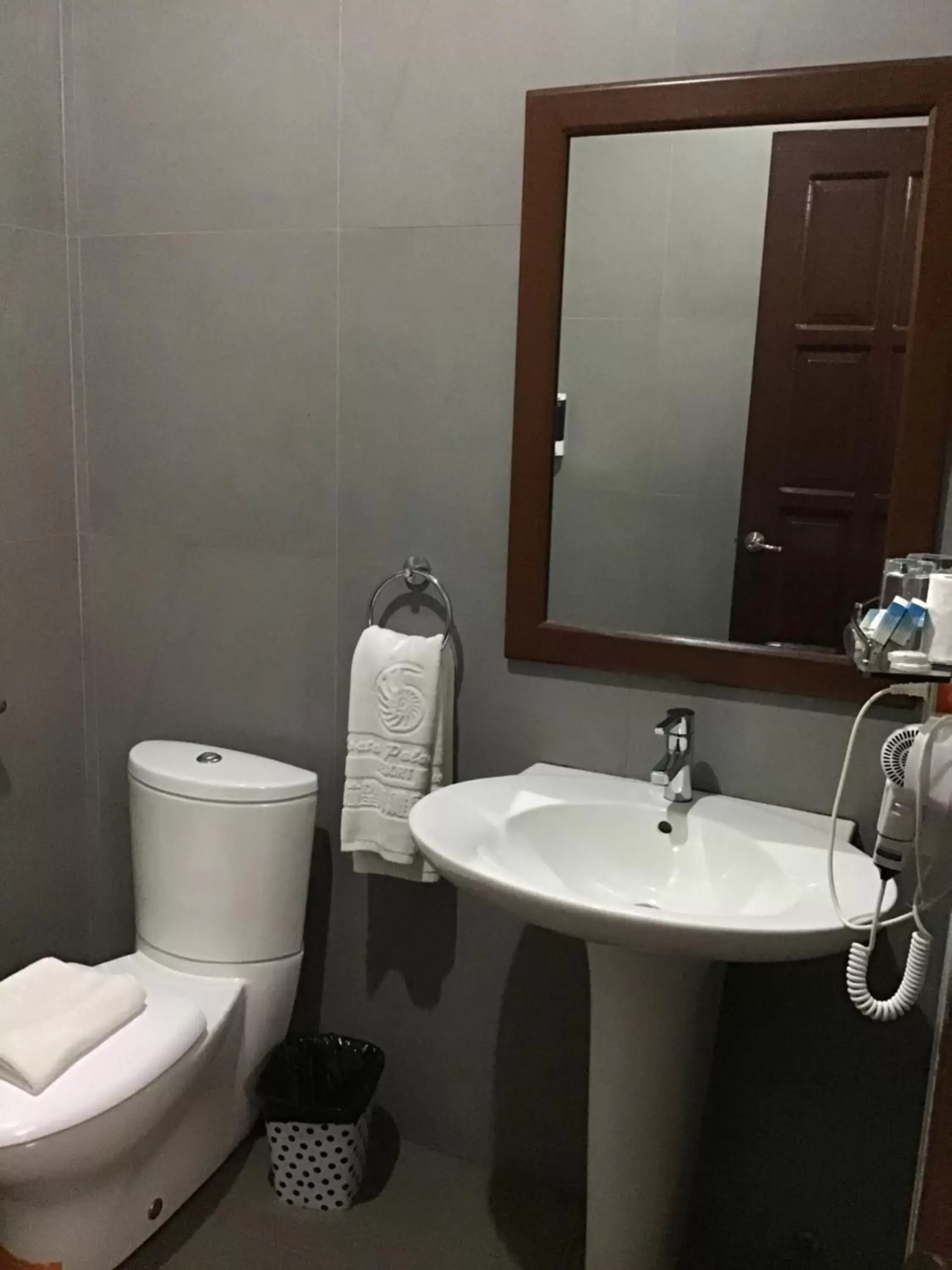 Bathroom in Costa Palawan Resort