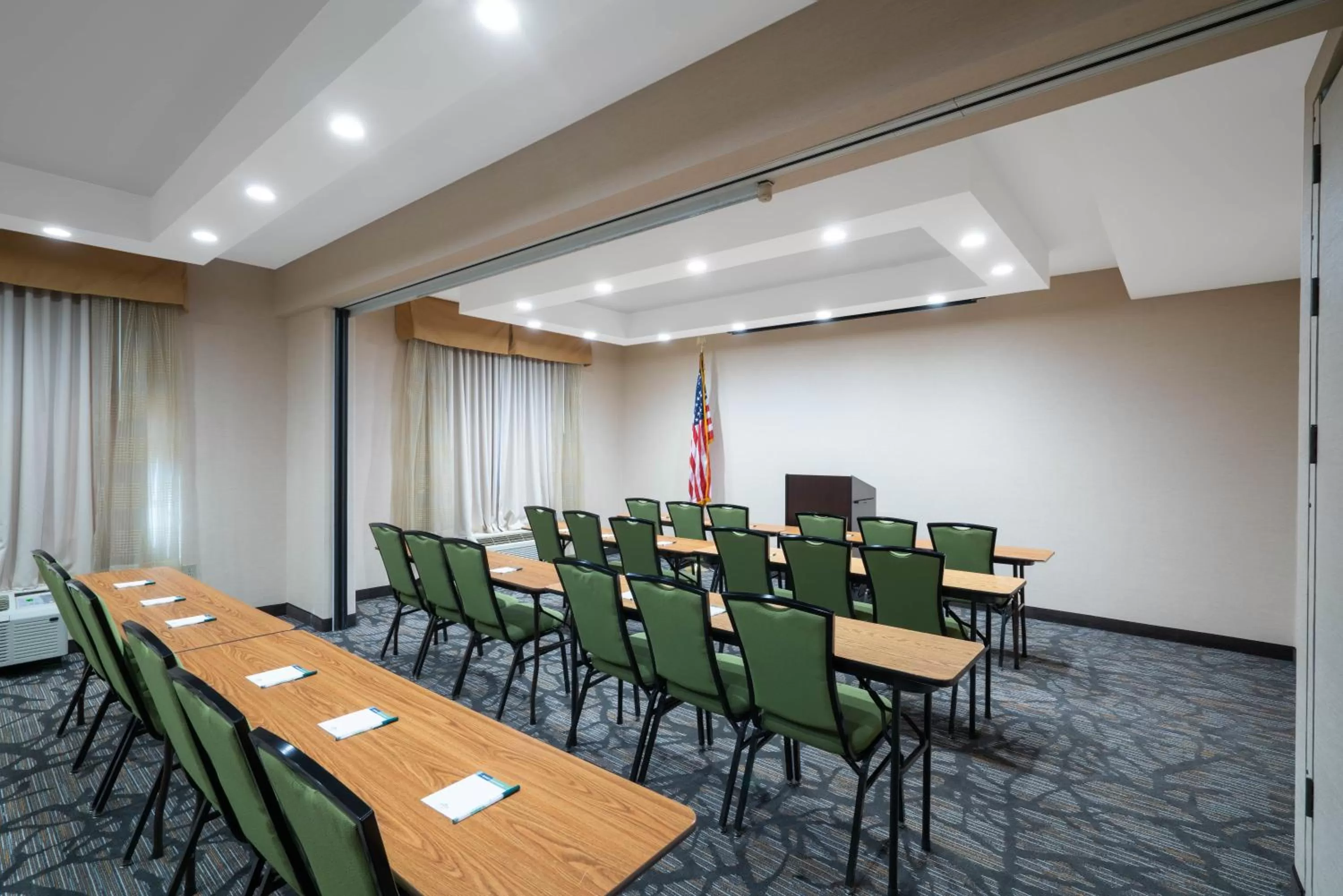 Wingate by Wyndham Fletcher at Asheville Airport