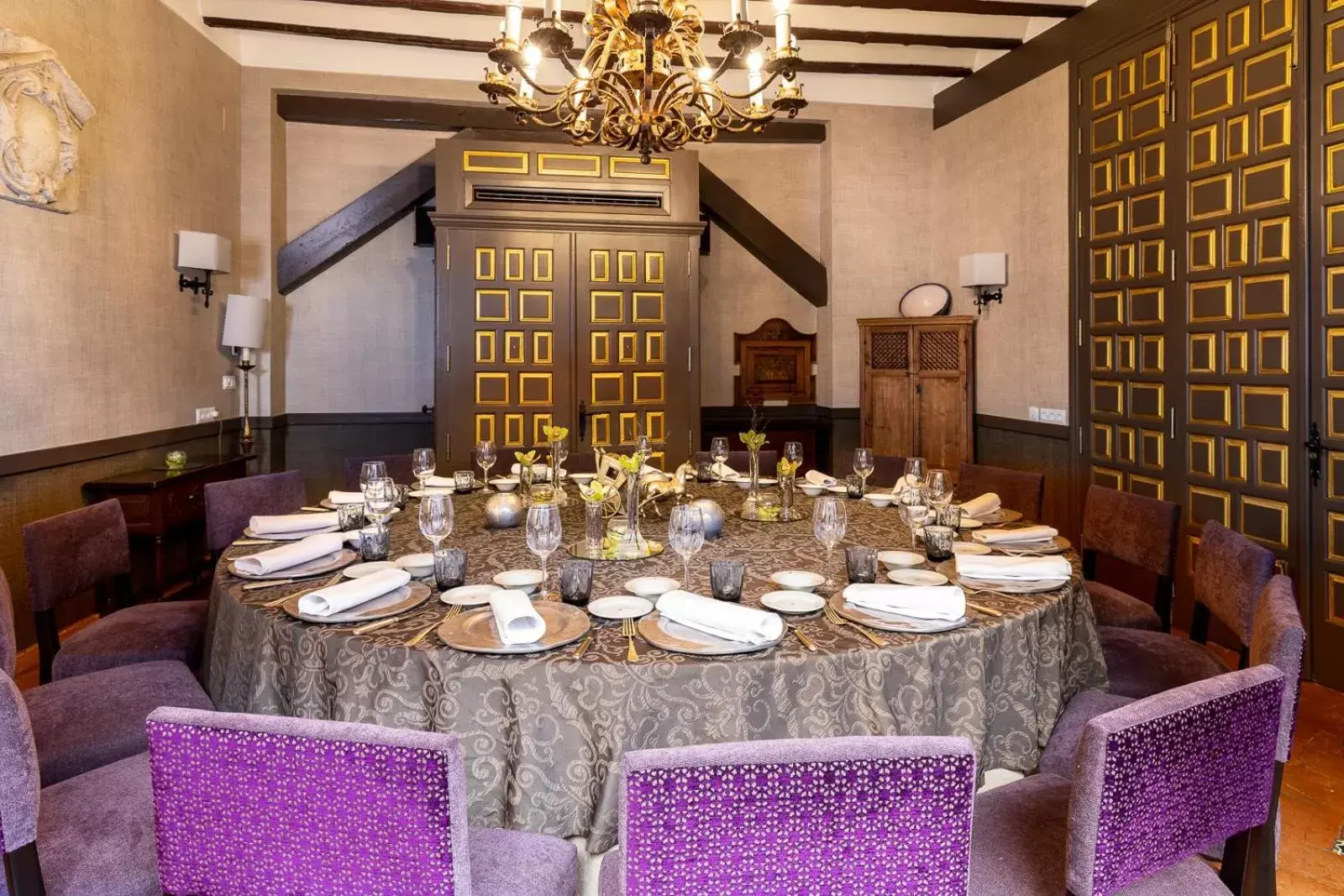 Restaurant/Places to Eat in Parador de Alcalá de Henares