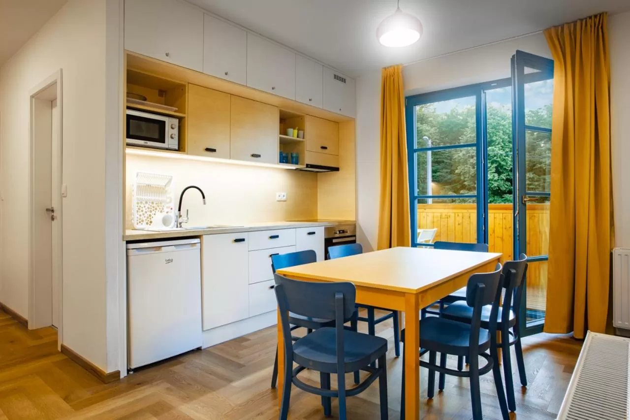 Kitchen or kitchenette in Hotel Edvard