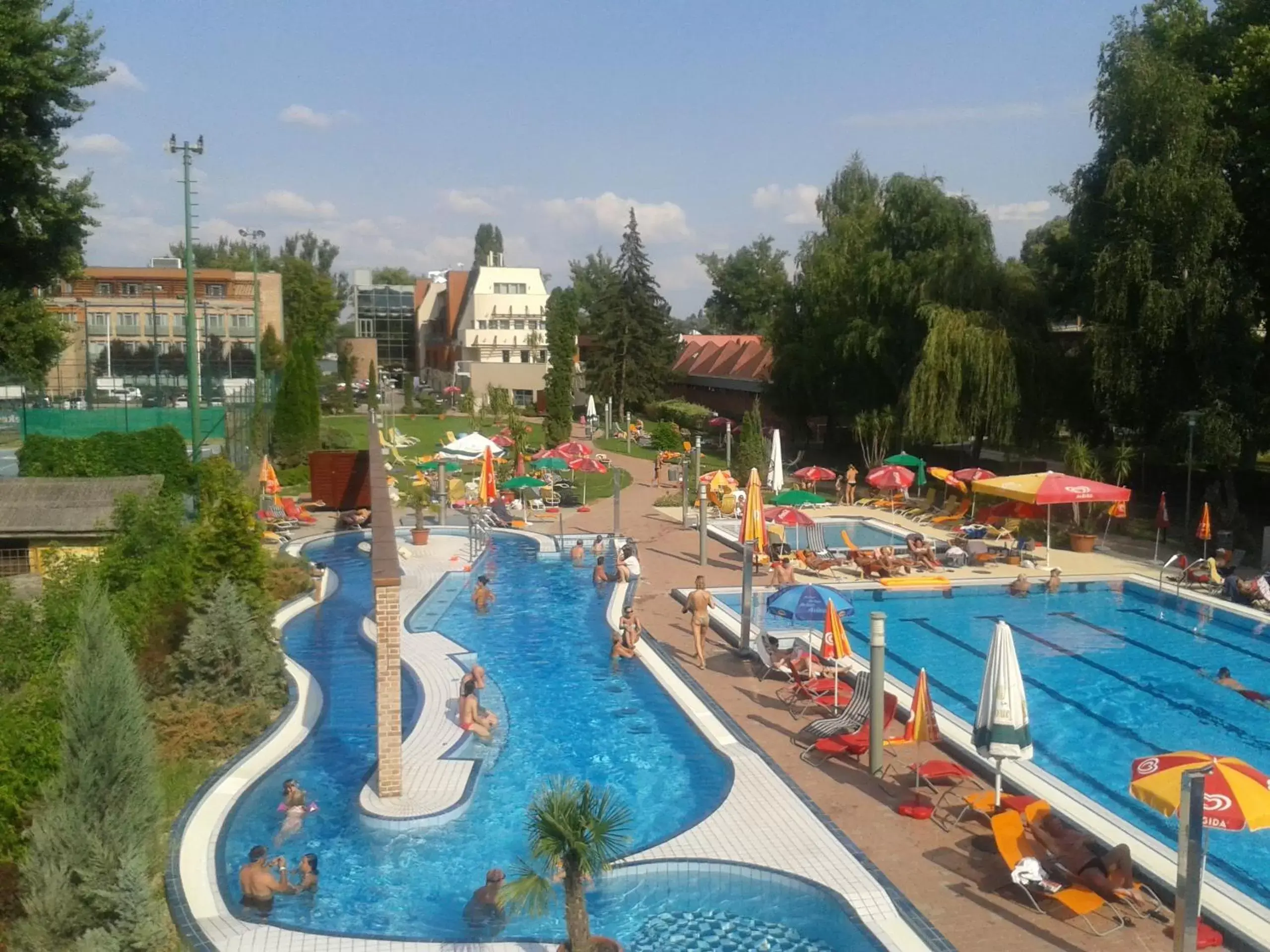 Swimming pool, Pool View in Holiday Beach Budapest Wellness Hotel with Sauna Park