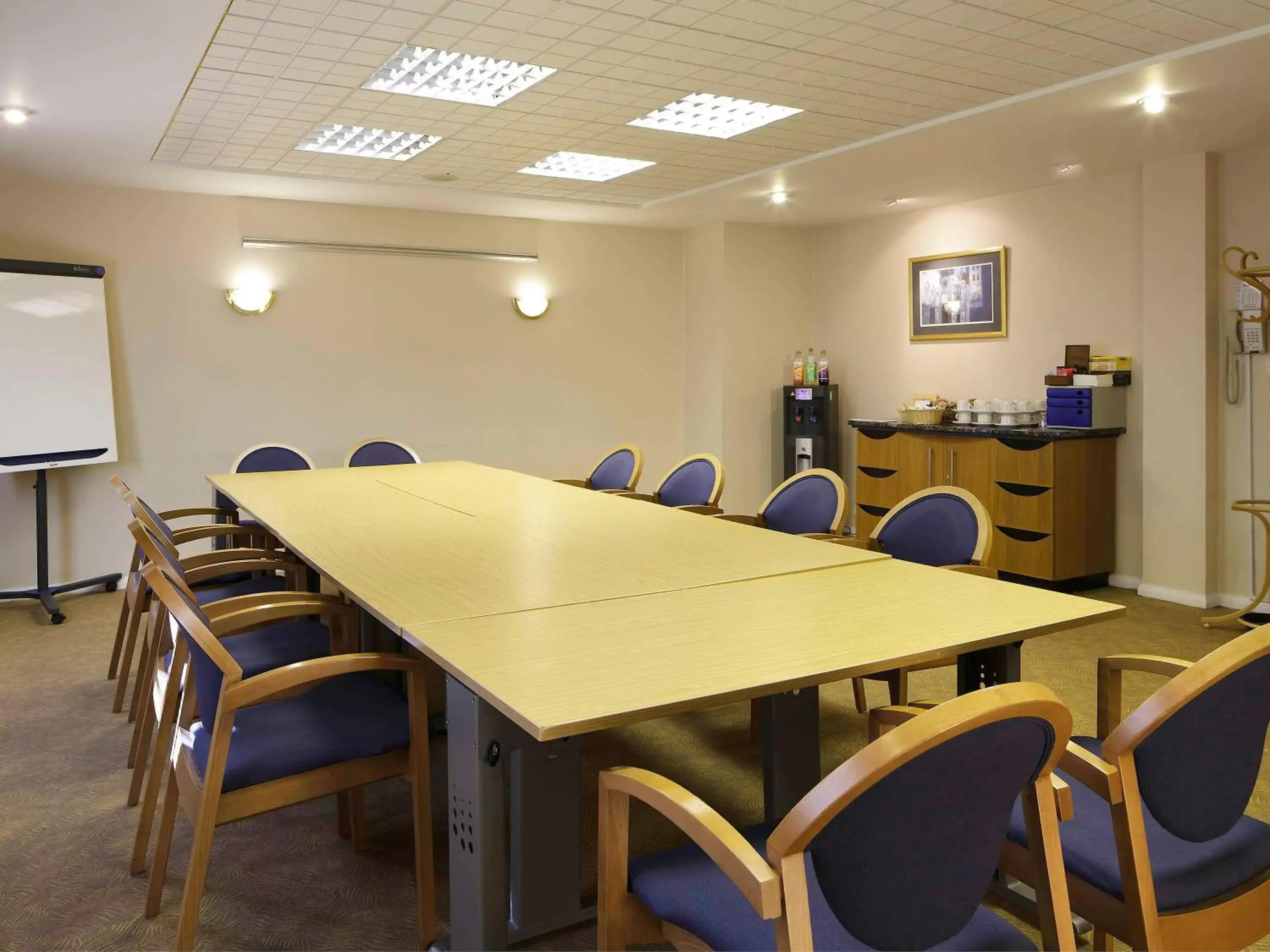 Meeting/conference room in ibis Chesterfield Centre – Market Town