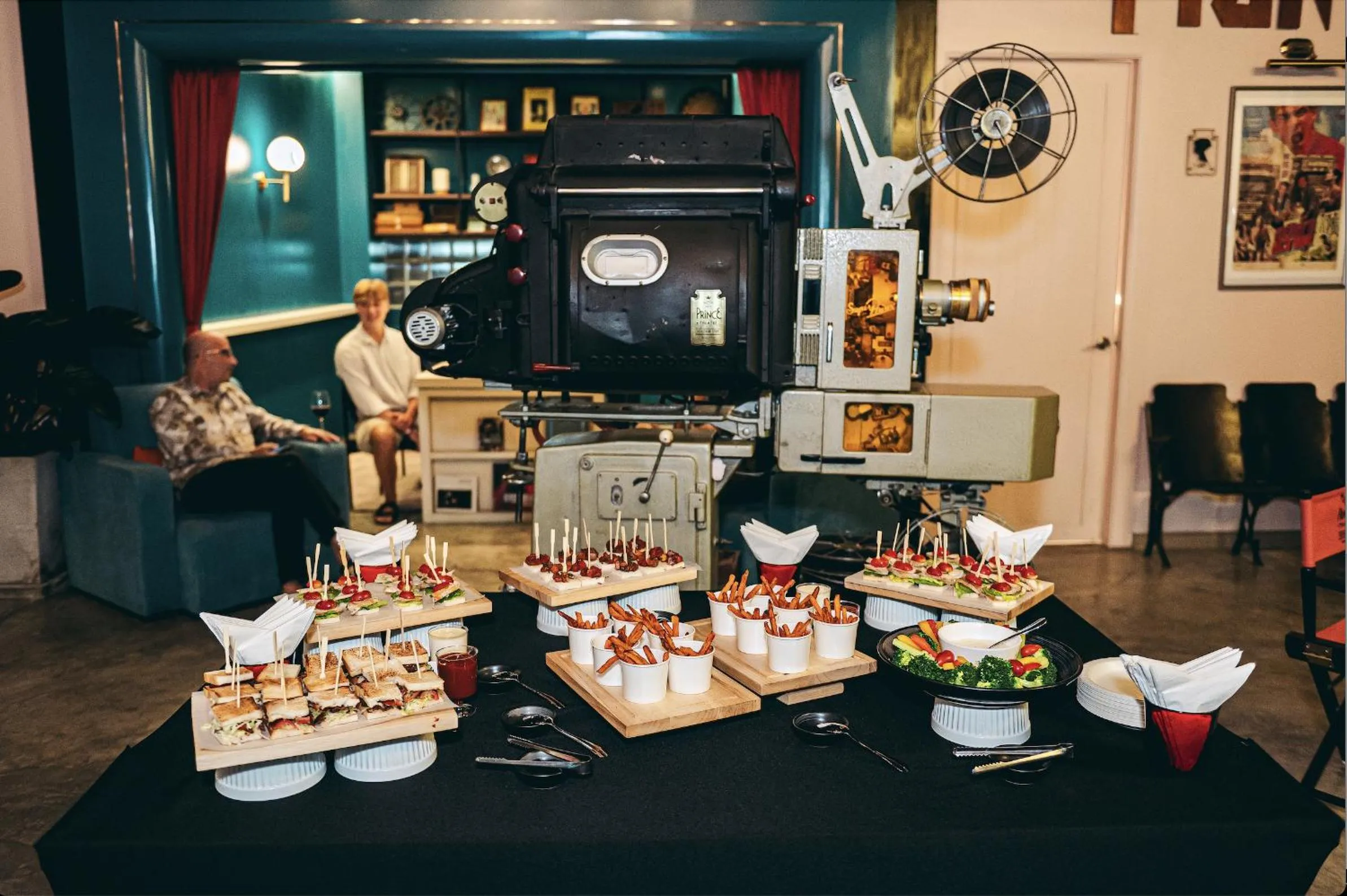 Food and drinks in Prince Theatre Heritage Stay Hostel - Silom