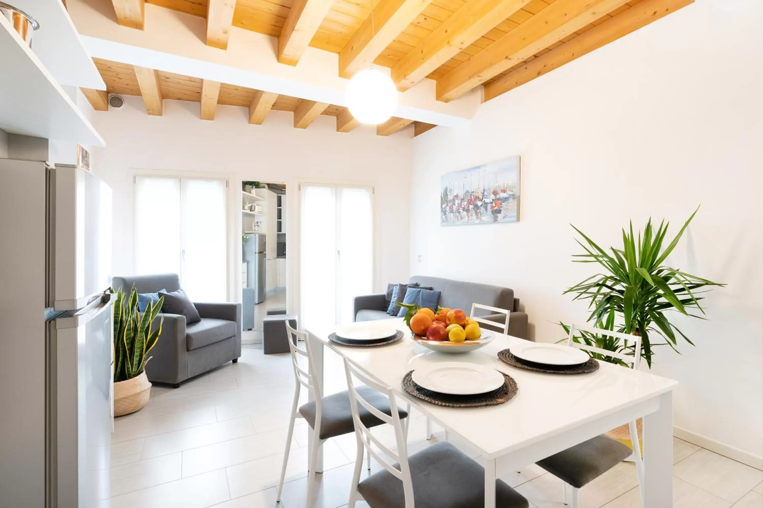 Living room, Dining Area in Ca' Degli Antichi Giardini Apartments