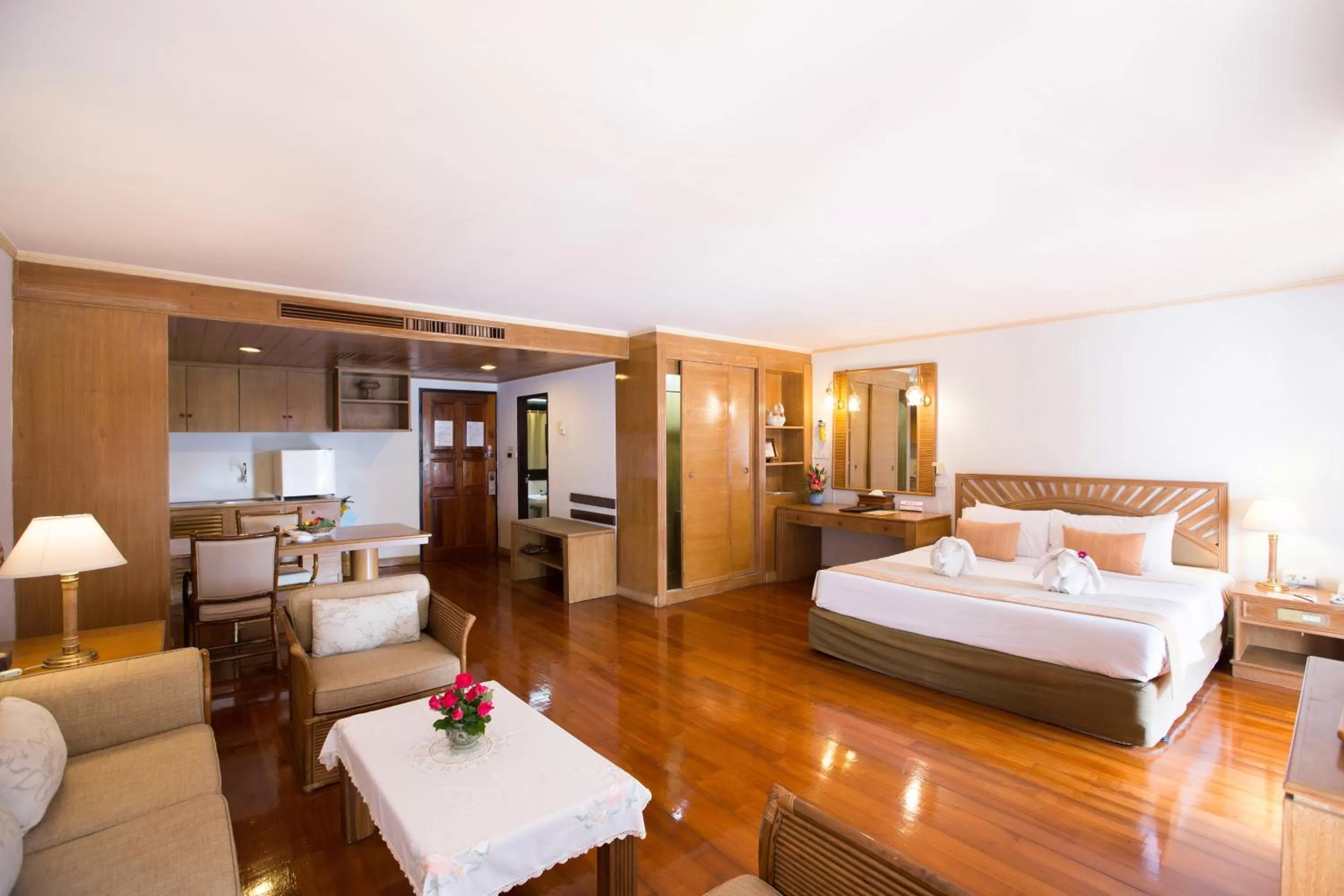 Bedroom, Bed in The Imperial Mae Hong Son Resort