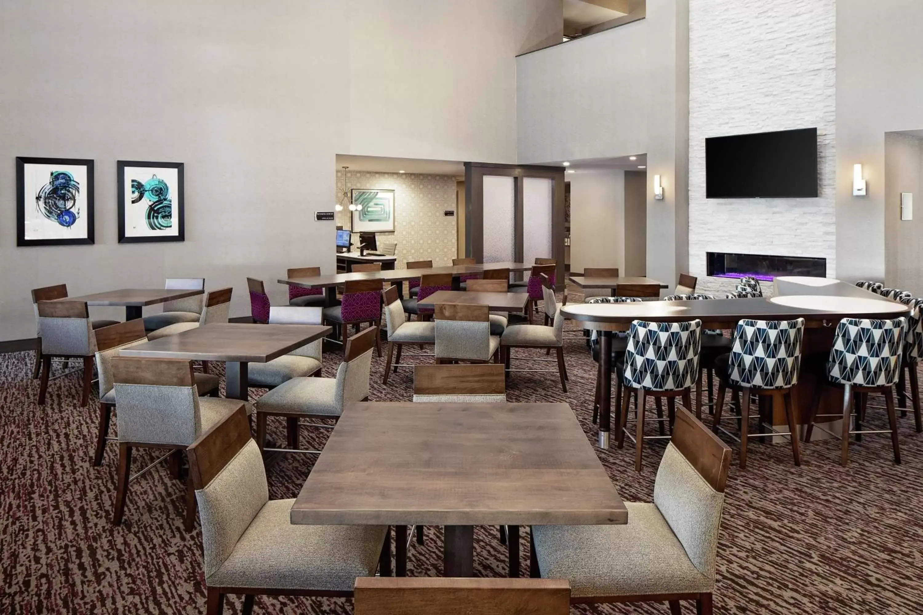 Restaurant/places to eat in Homewood Suites By Hilton Ronkonkoma Restaurant/places to eat in Homewood Suites By Hilton Ronkonkoma
