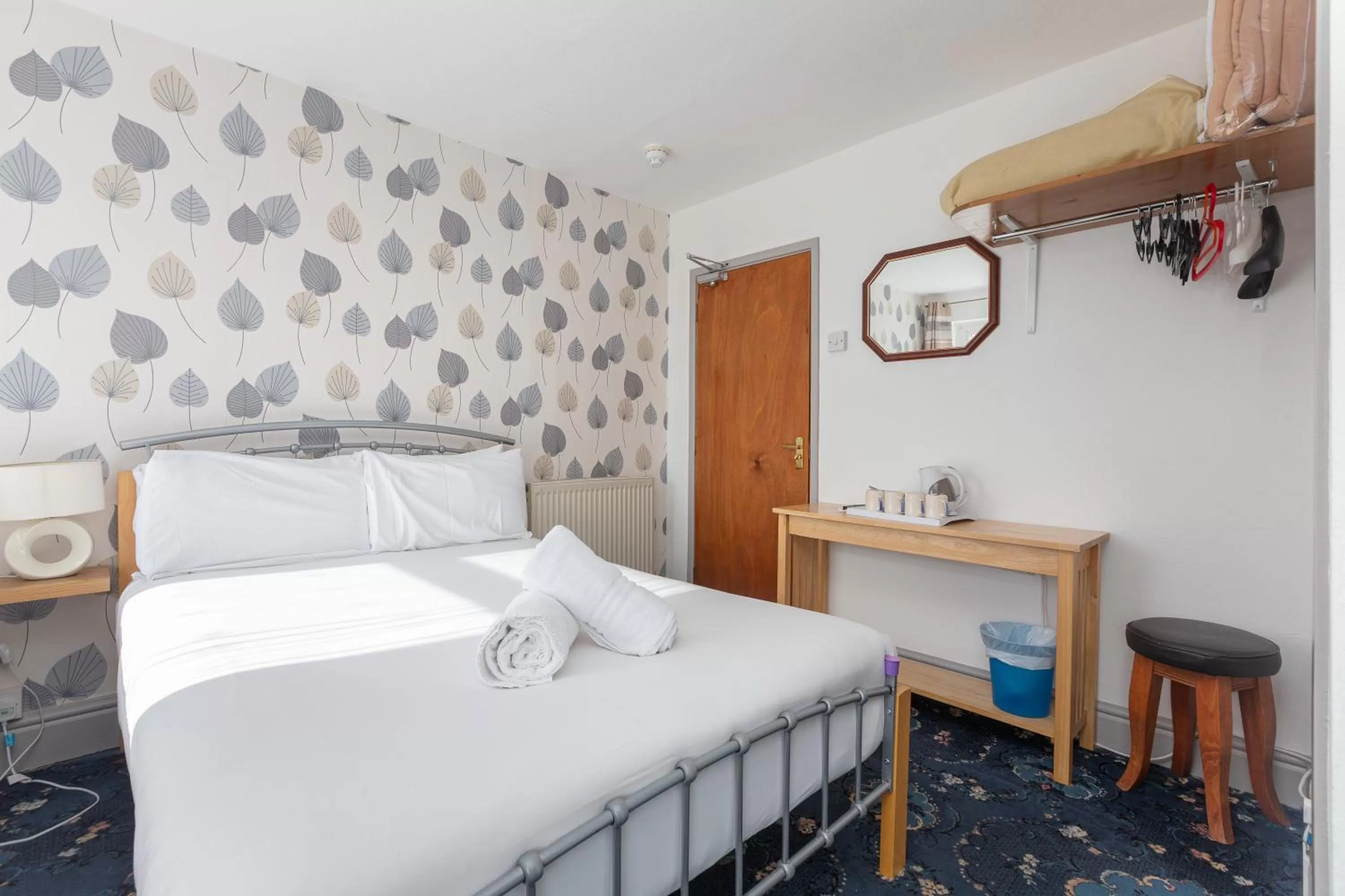 Bedroom, Bed in The Sandringham Court Hotel & Apartment Welcoming Large and Small Groups for 15 years