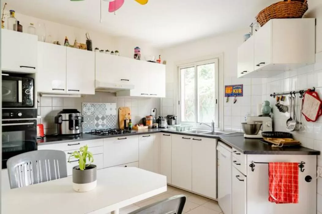 minibar, Kitchen/Kitchenette in Private ROOM