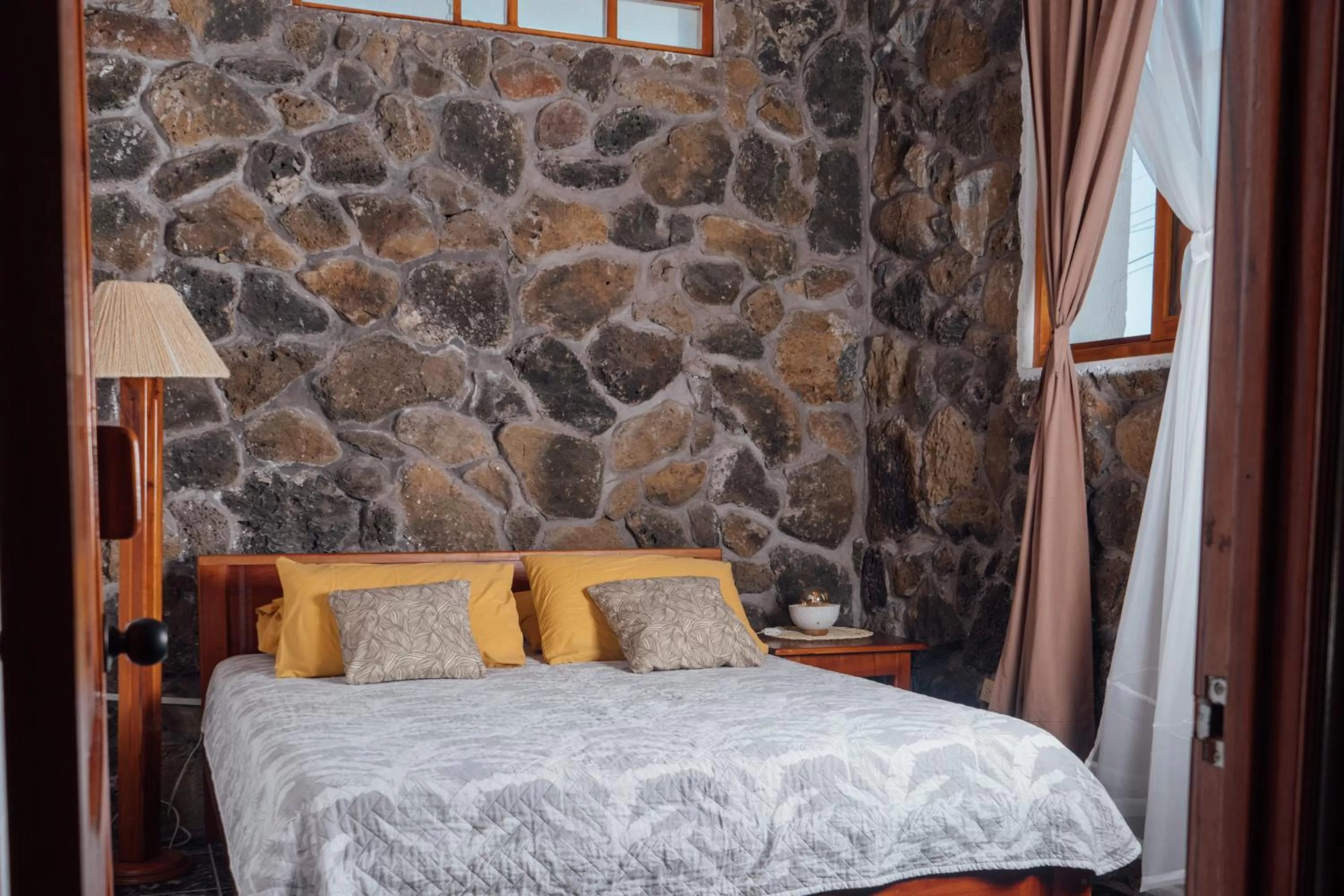 Bed in Hotel Pimampiro