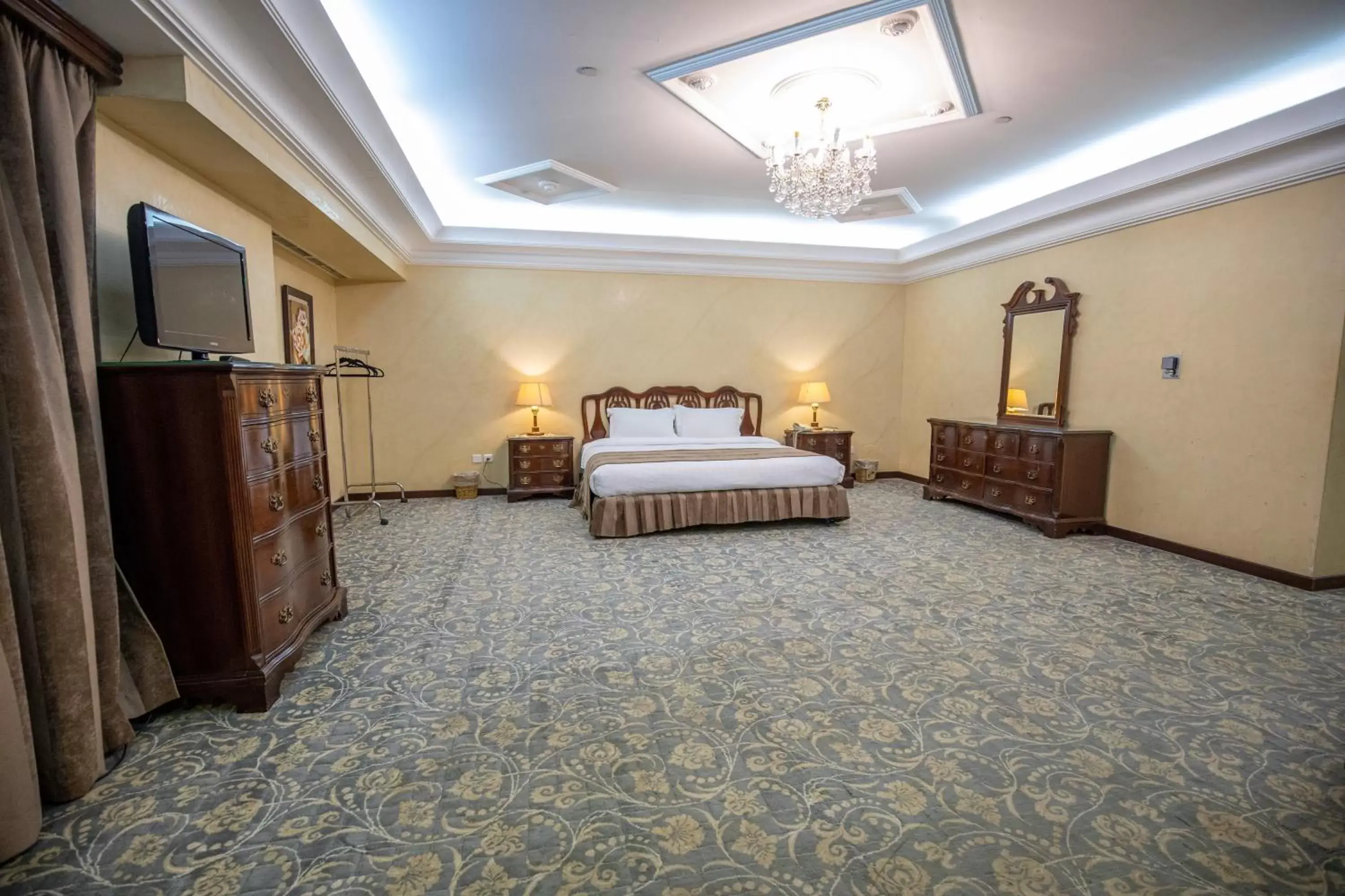 wedding, Bed in Al Hyatt Jeddah Continental Hotel