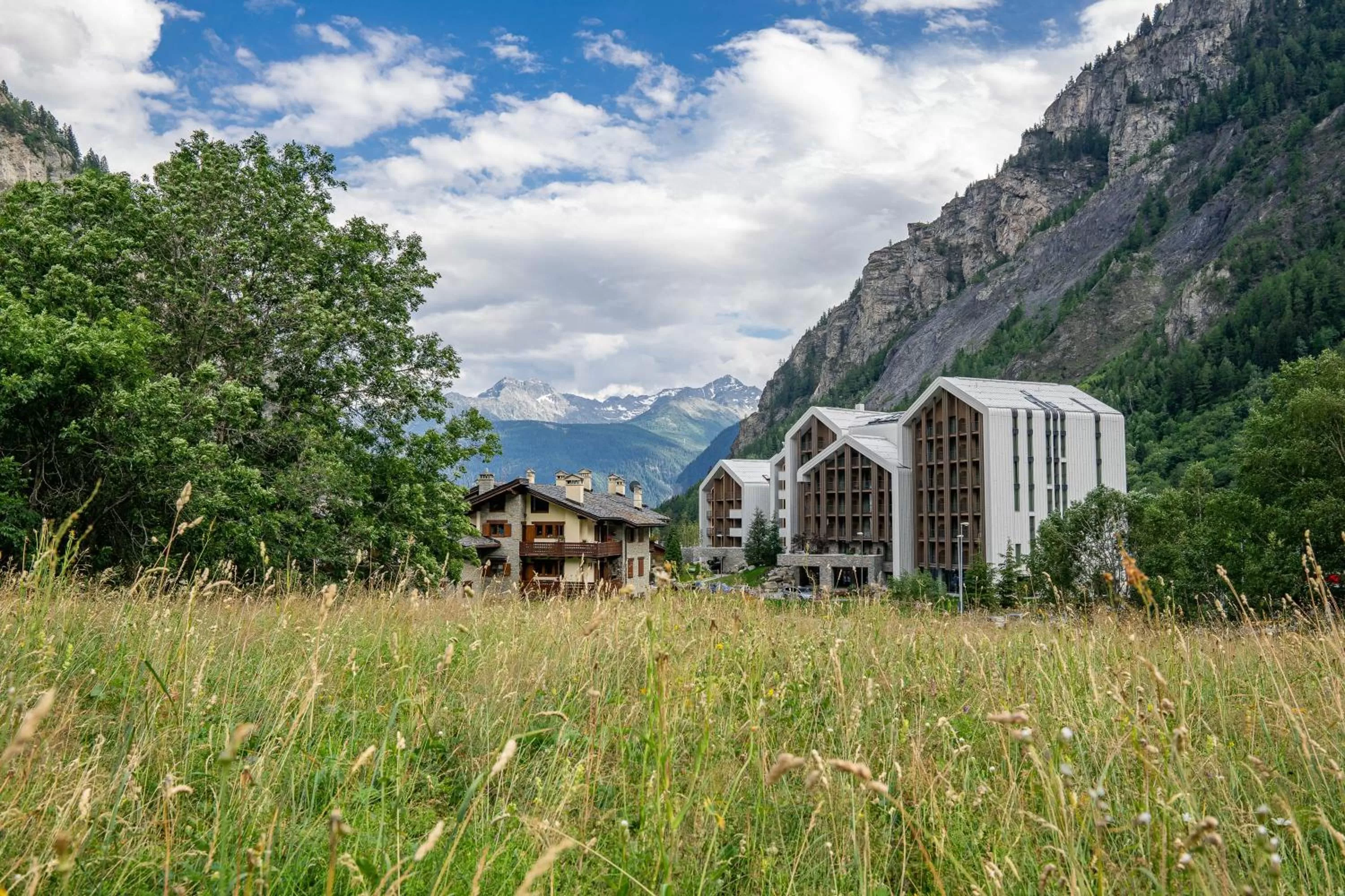 Property building in TH Courmayeur