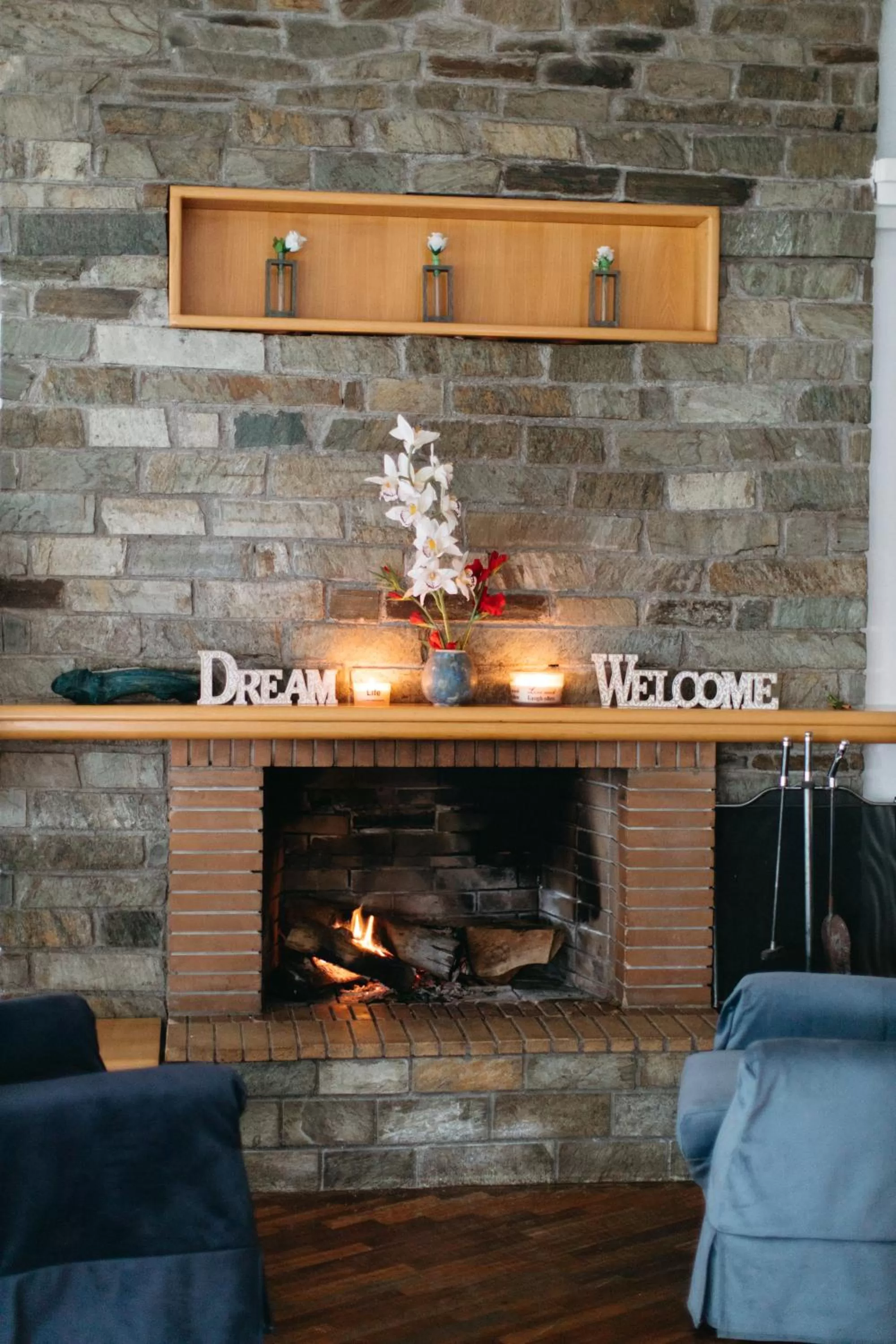 Property building in Hotel Christina - Happy Days