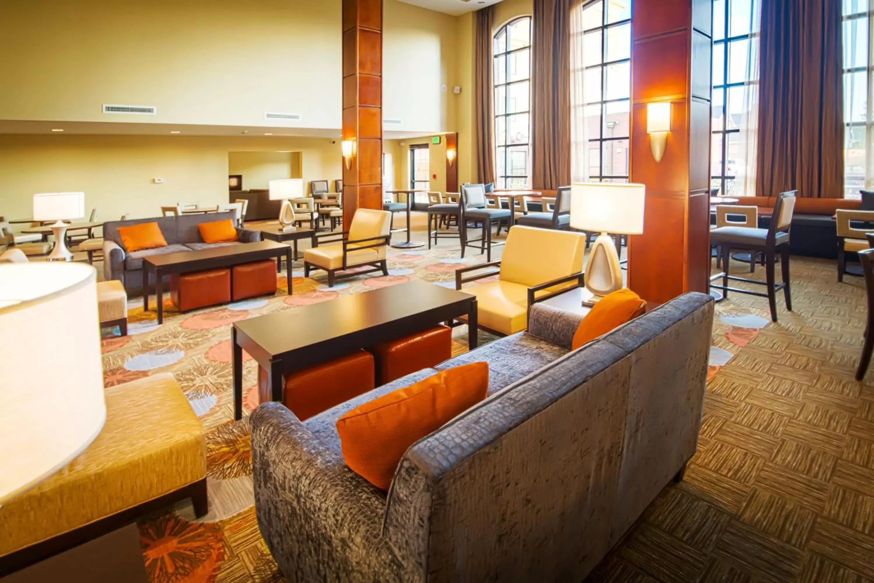Property building, Restaurant/Places to Eat in Staybridge Suites Denver - Central Park, an IHG Hotel