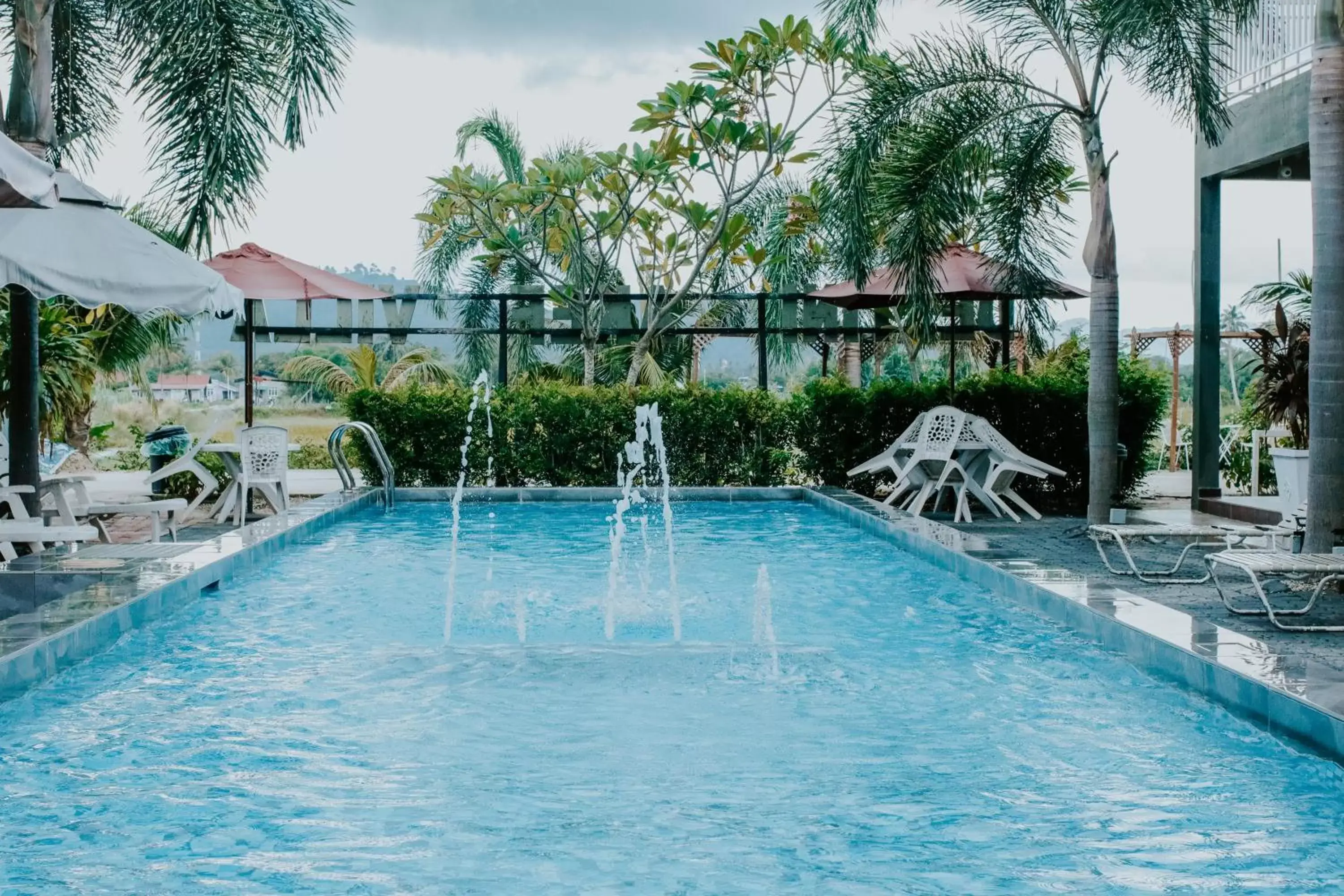 Swimming Pool in Destini Akef Villa