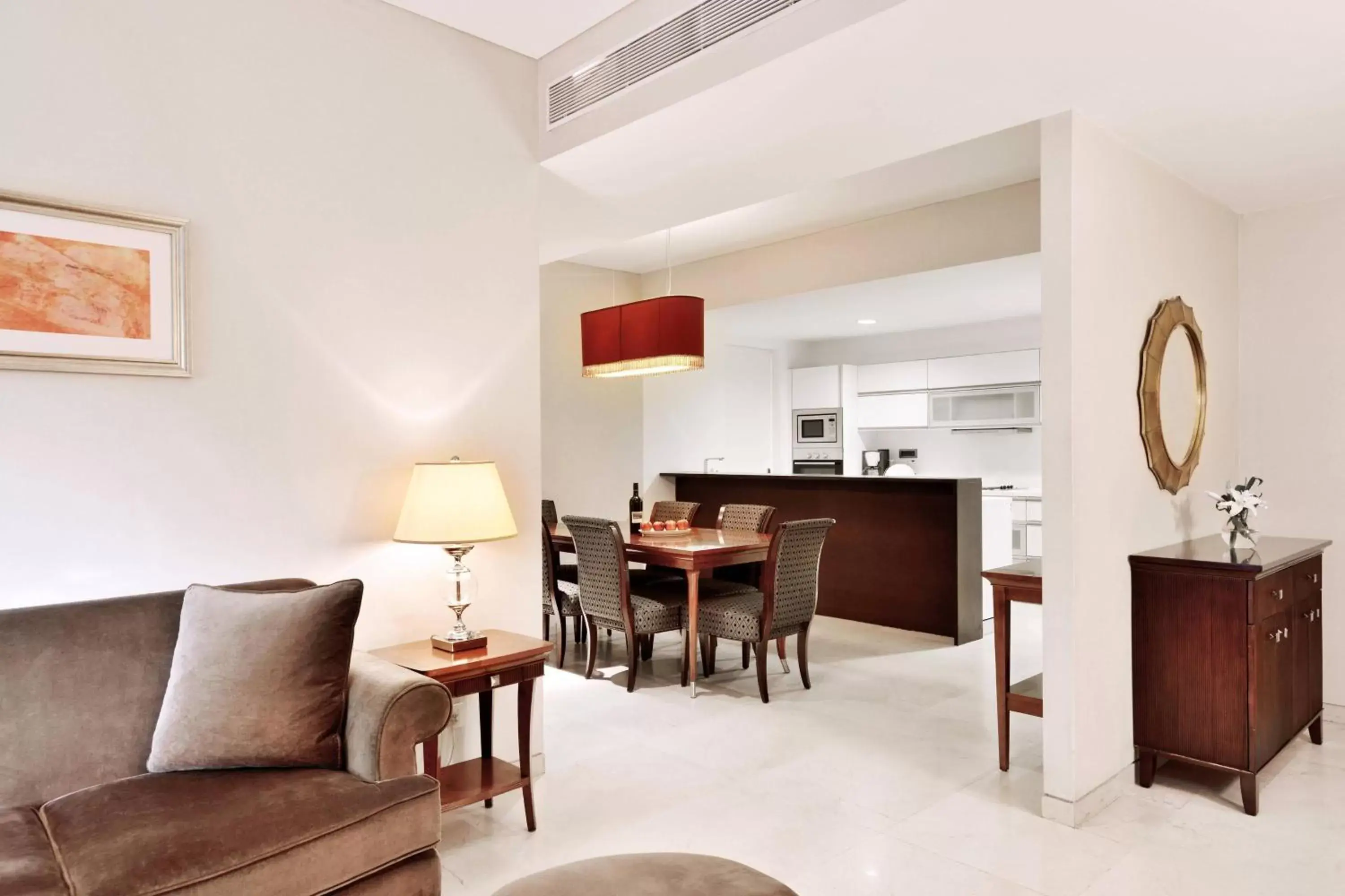 Kitchen or kitchenette, Seating Area in Marriott Suites Pune