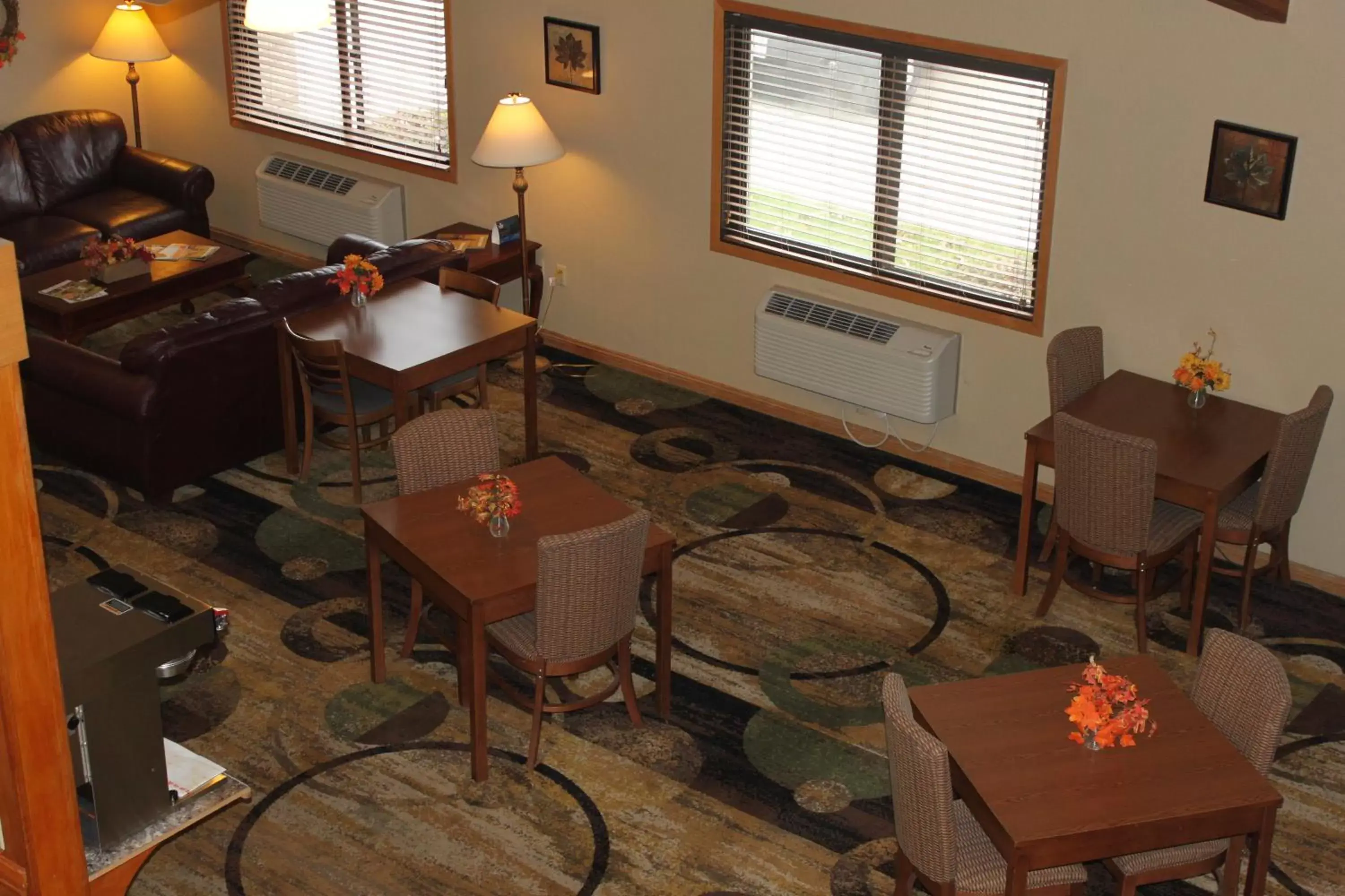 Lobby or reception in Boarders Inn and Suites by Cobblestone Hotels - Ripon Lobby or reception in Boarders Inn and Suites by Cobblestone Hotels - Ripon
