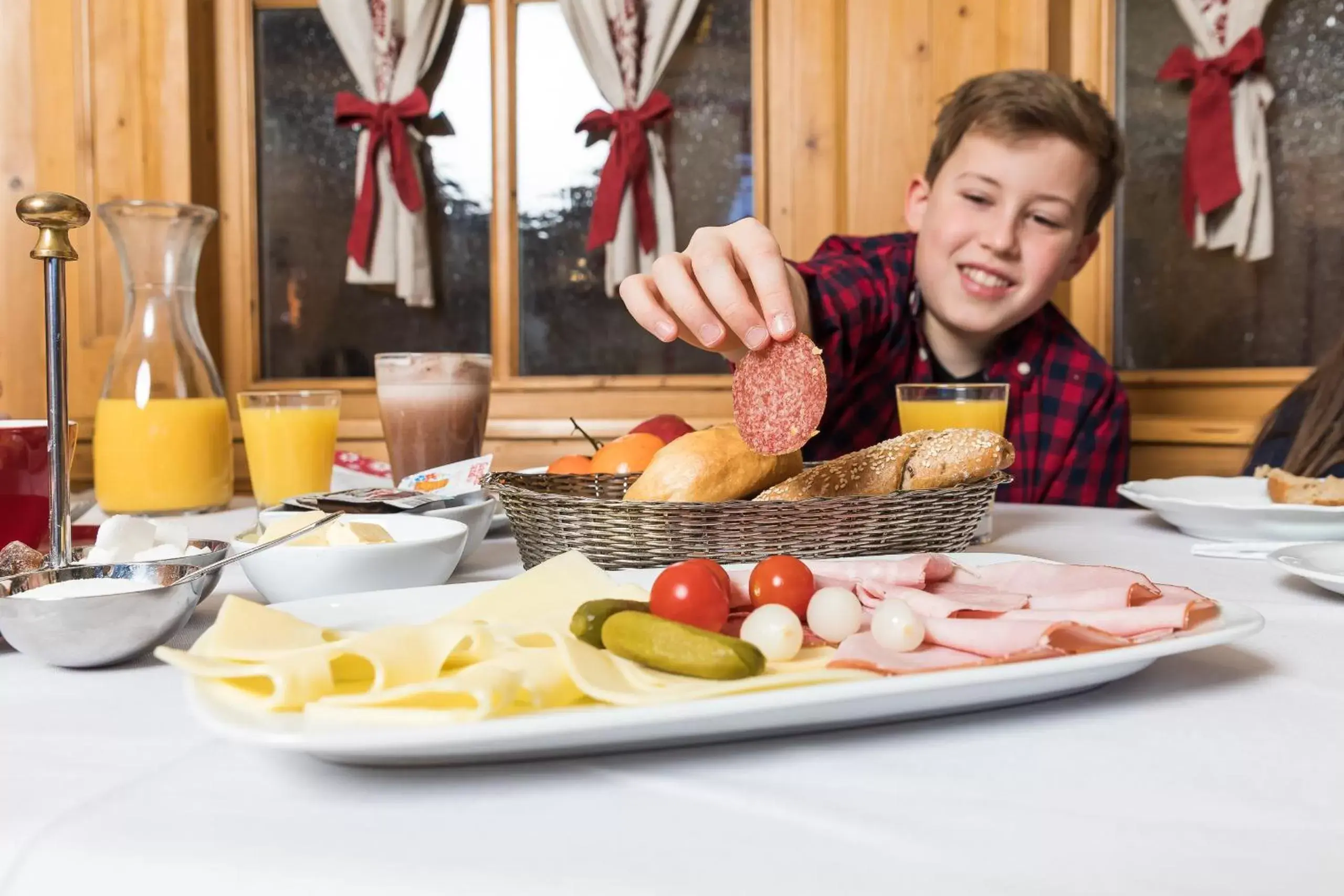 Buffet breakfast in Hotel Bergjuwel