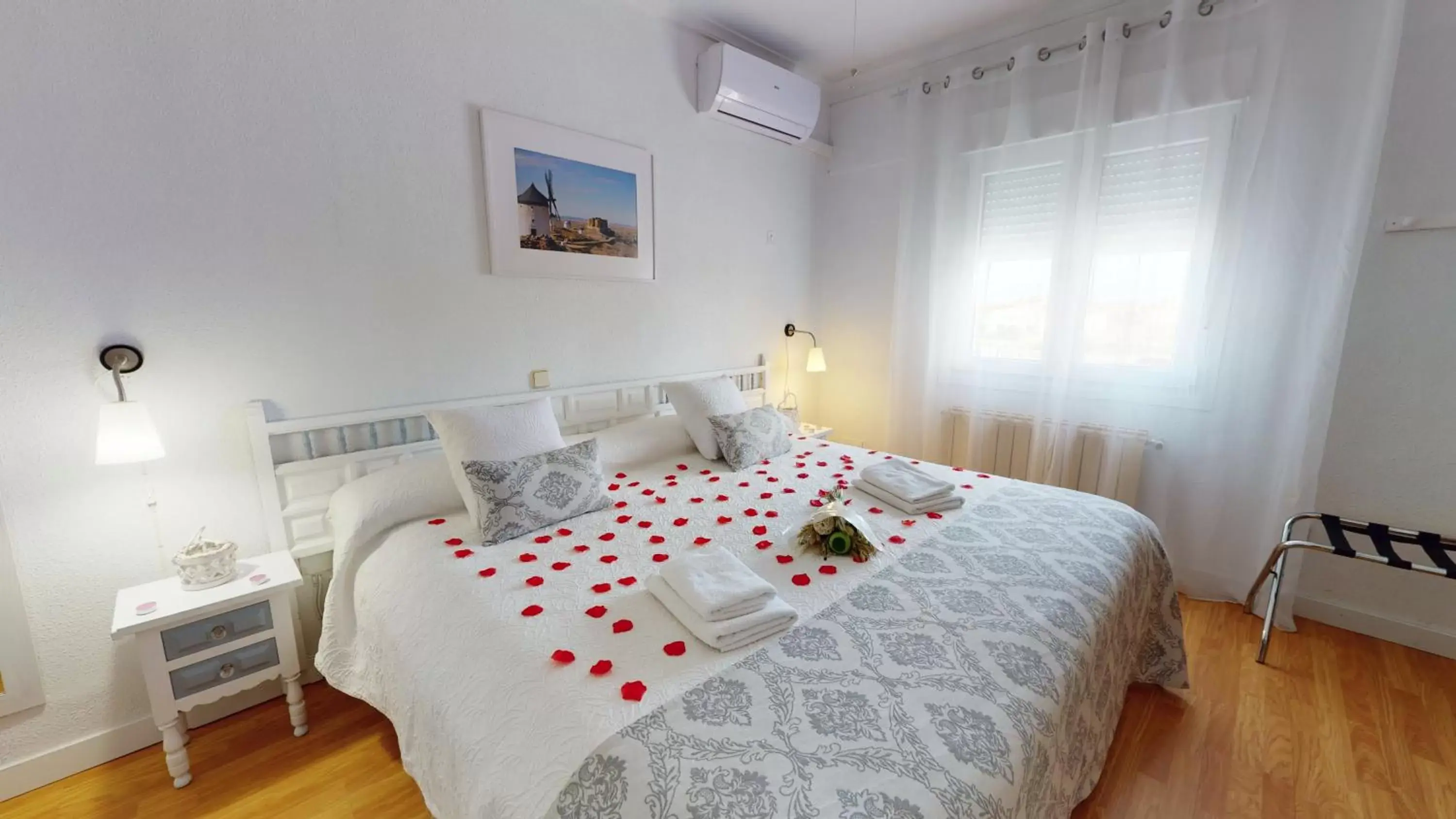 Bed in Hotel Consuegra