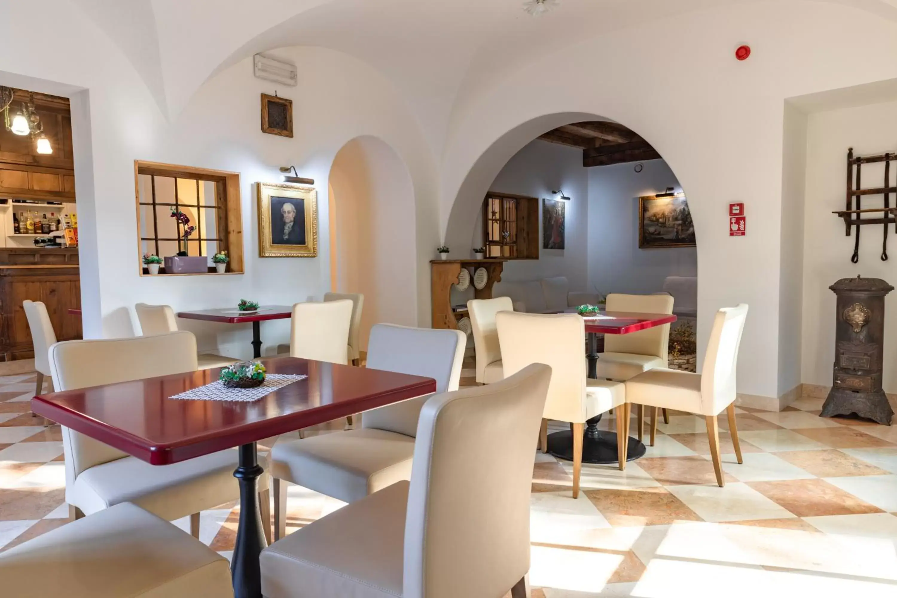 Lounge or bar, Restaurant/Places to Eat in Hotel Relais Vecchio Maso