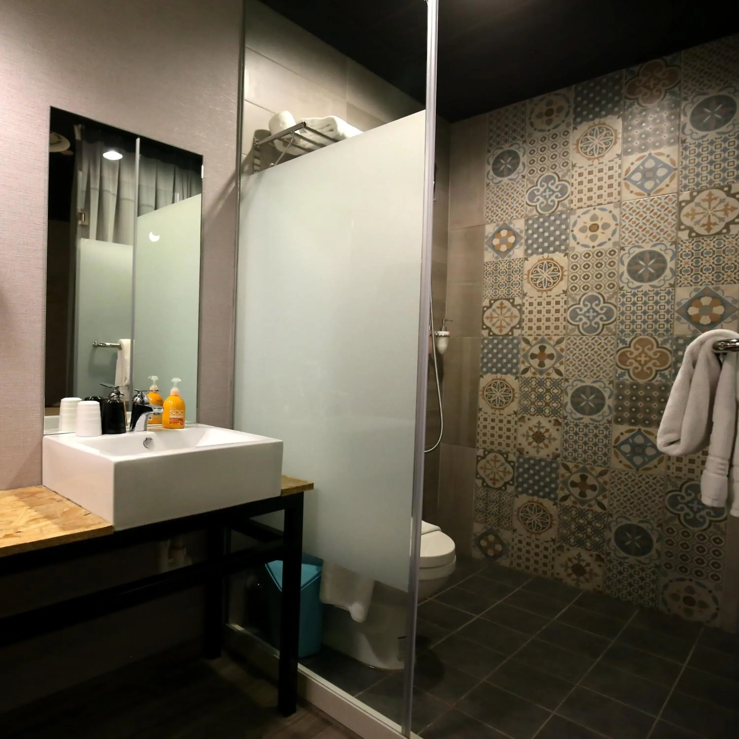 Bathroom in Nys Loft Hotel