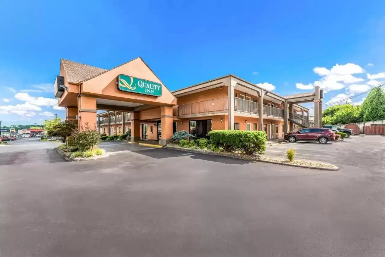 Property building in Quality Inn Johnson City