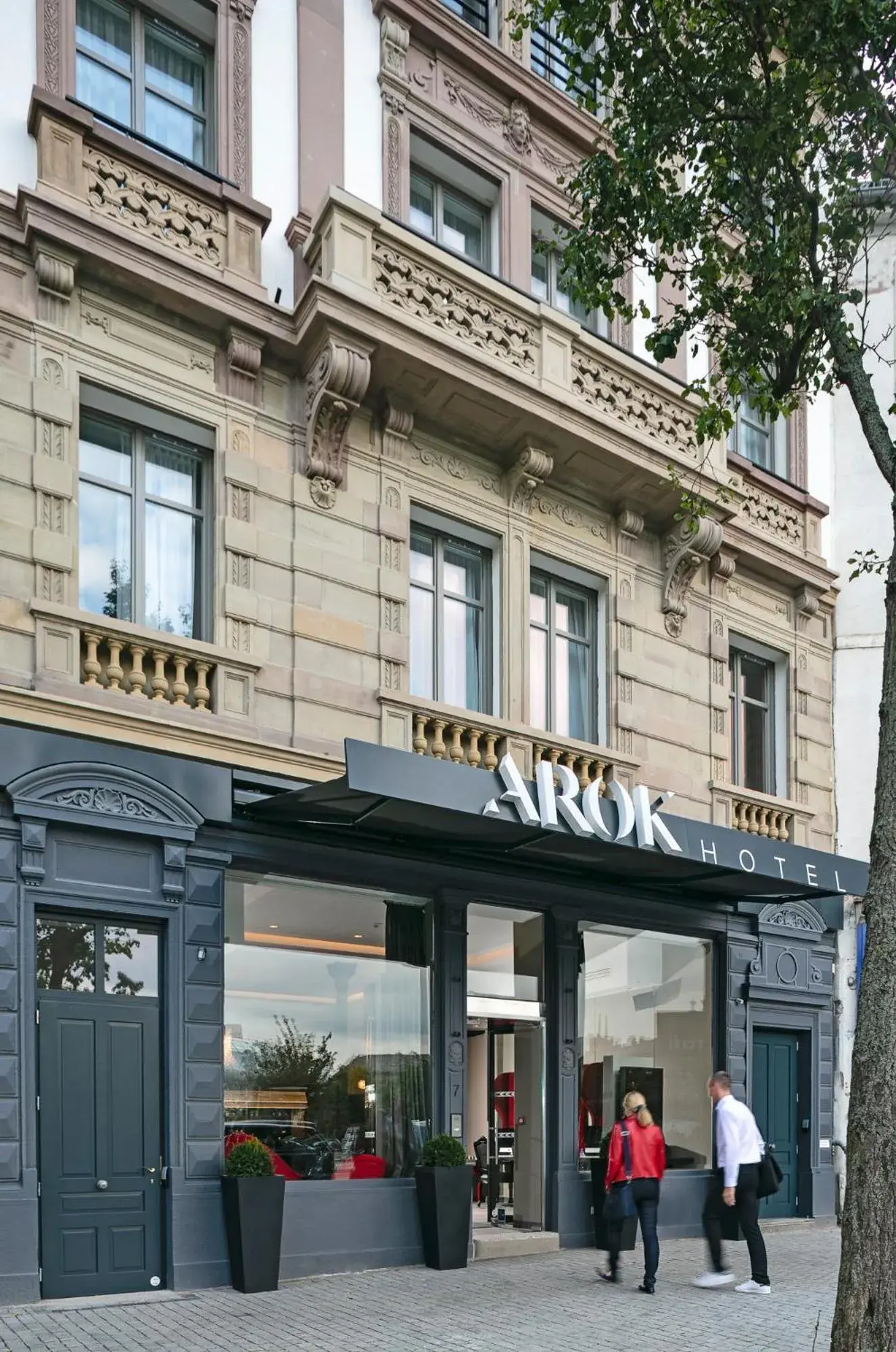 Property building in Hotel Arok Property building in Hotel Arok