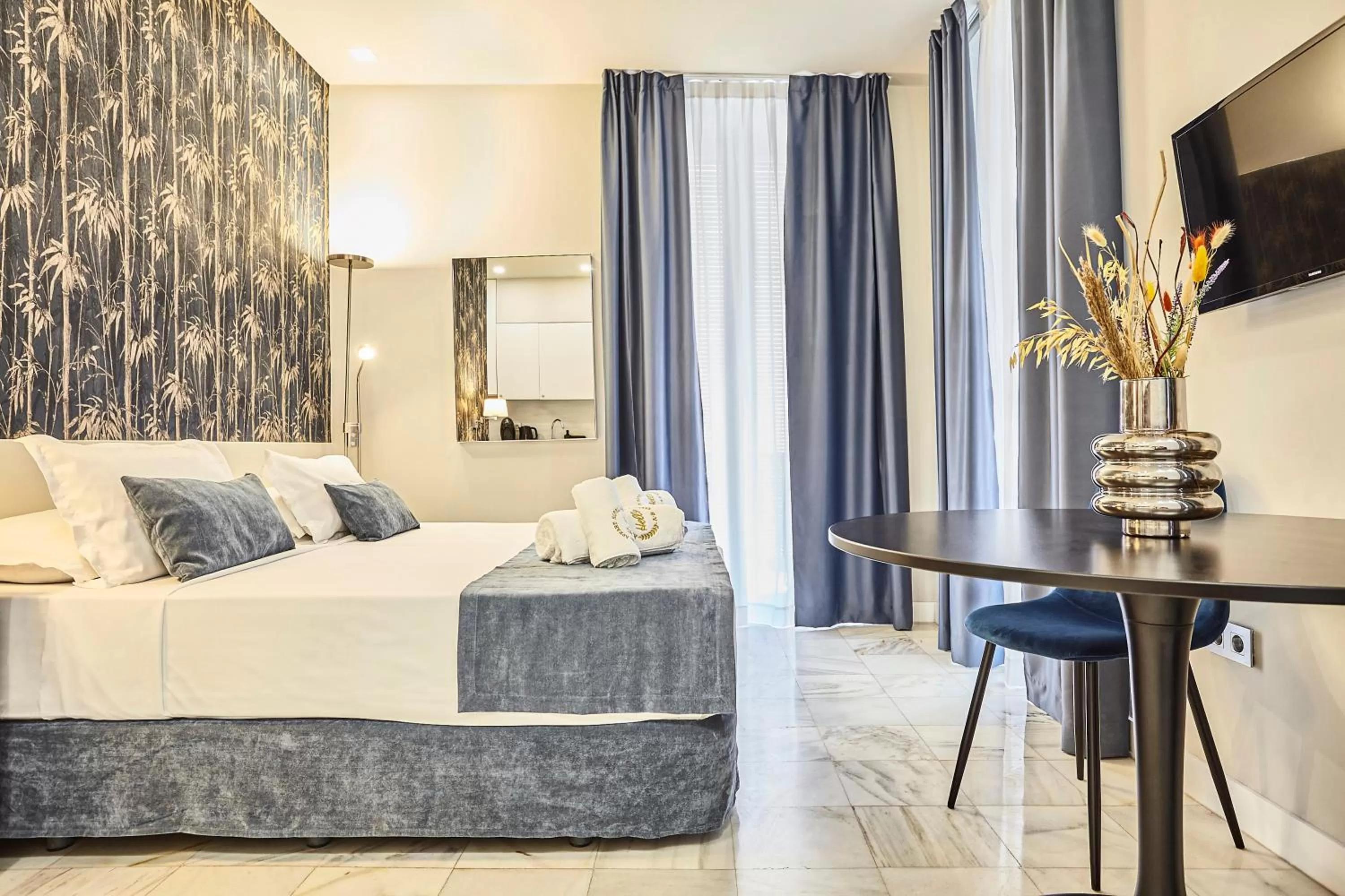 Hello Alicante Apartamentos