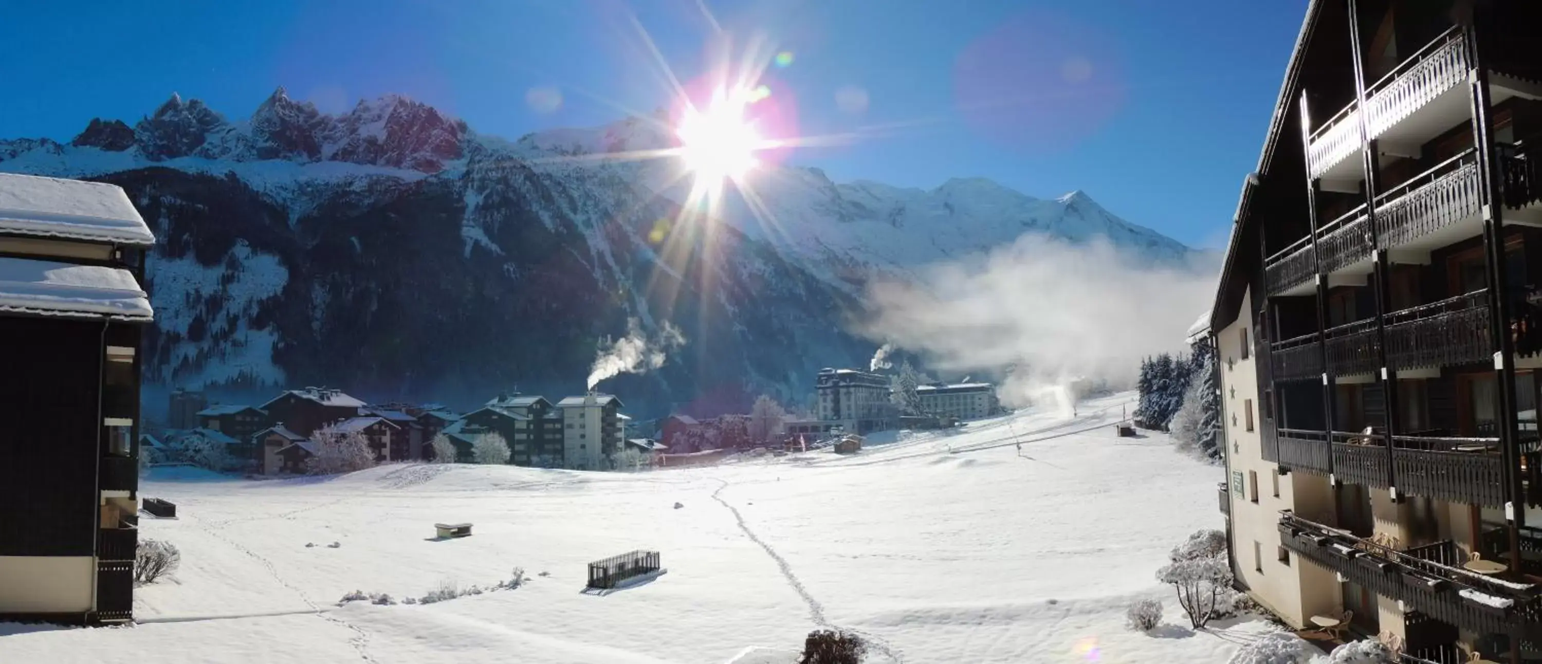 Nearby landmark, Winter in Les Balcons du Savoy