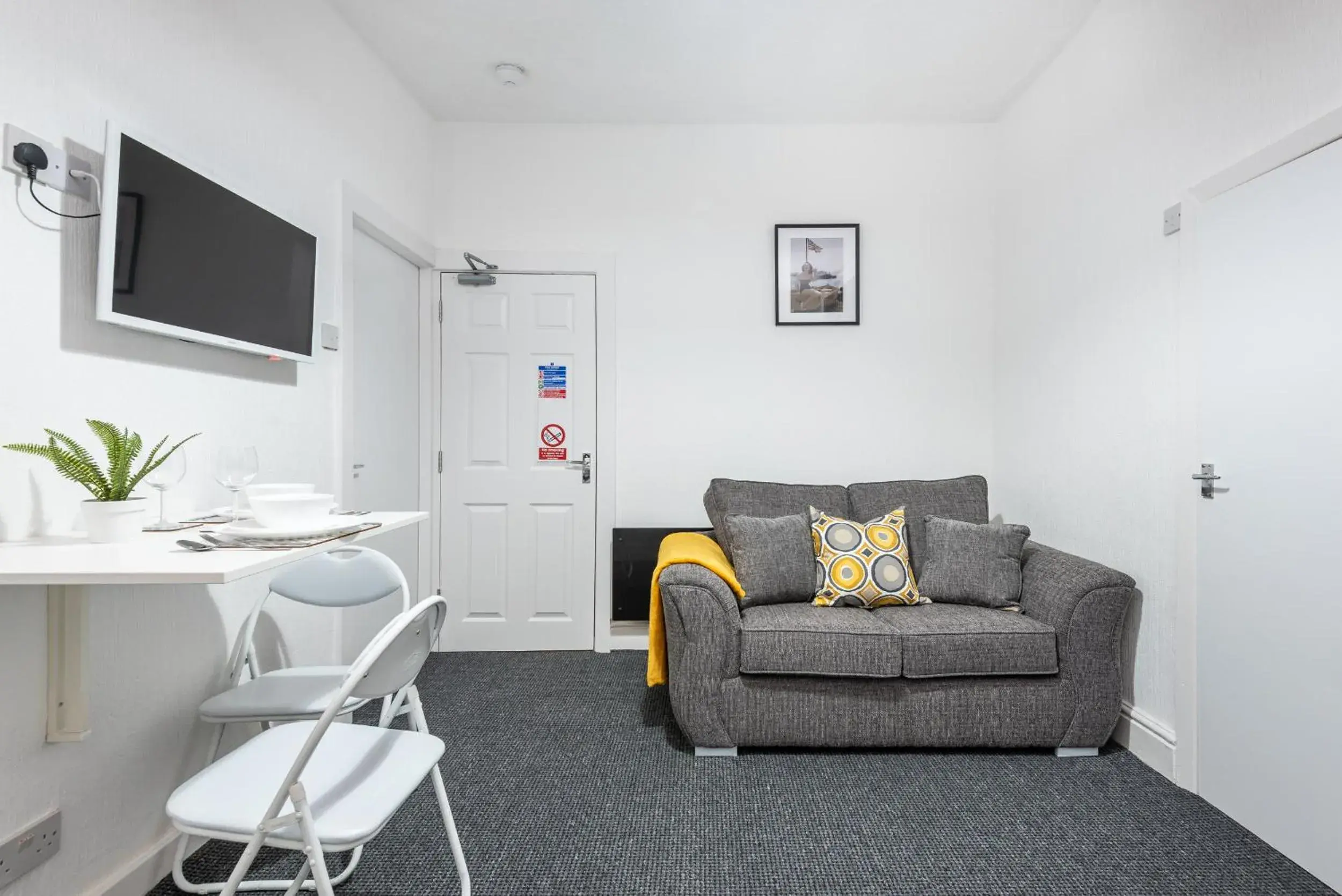 Living room, Seating Area in Velvet Coaster Apartments