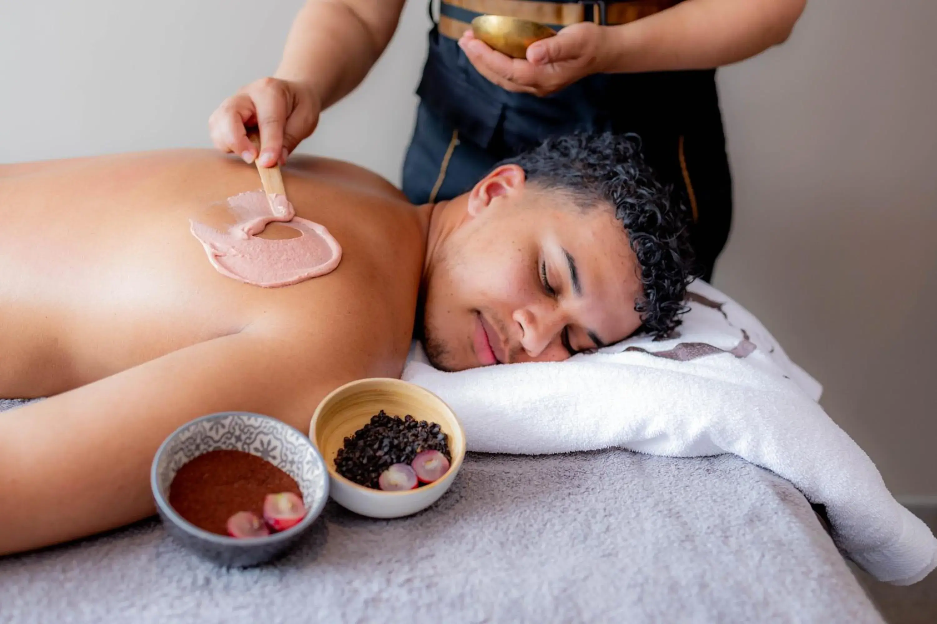 Massage in Garrigae Distillerie de Pezenas