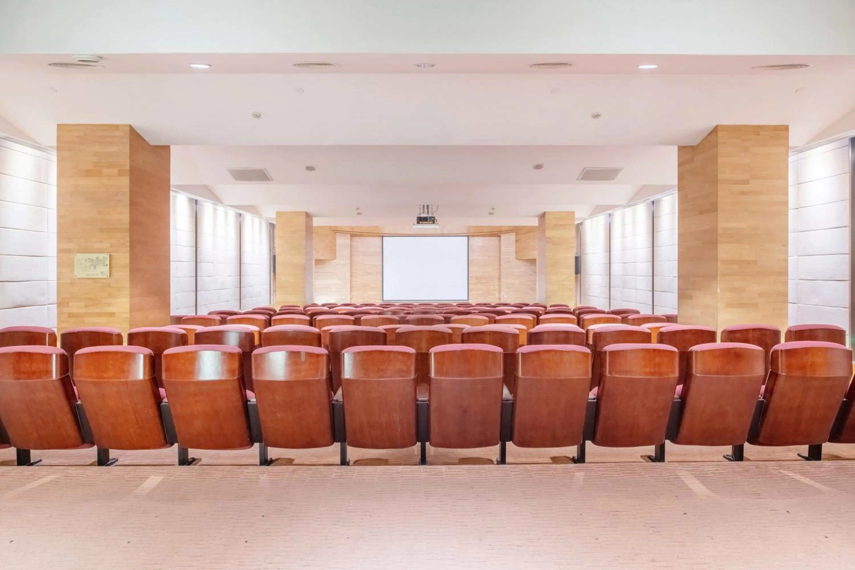 Meeting/conference room in Mission Hills Hotel Resorts Dongguan