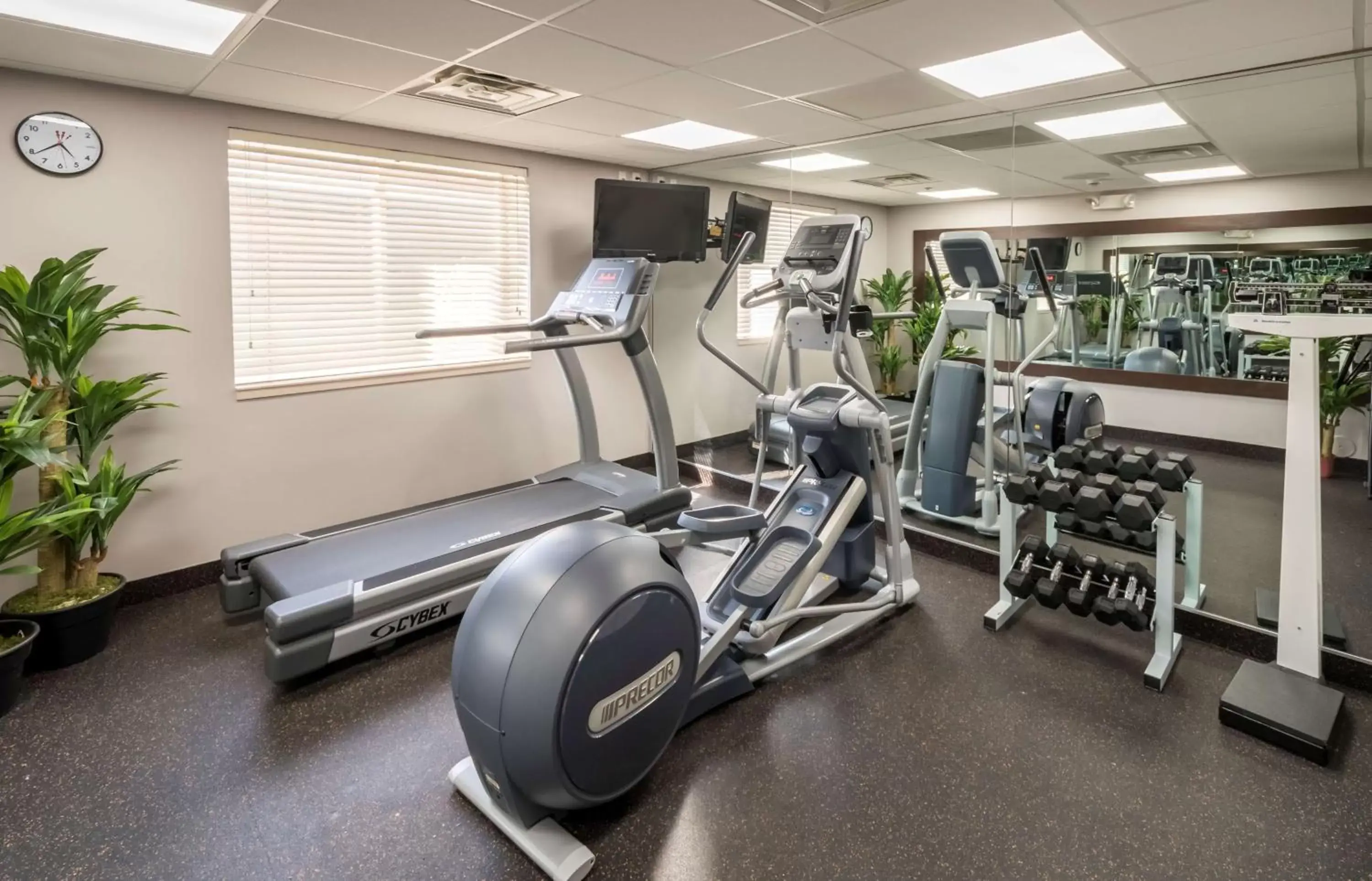 Activities, Fitness Center/Facilities in Country Inn & Suites by Radisson, Rochester-Pittsford/Brighton, NY