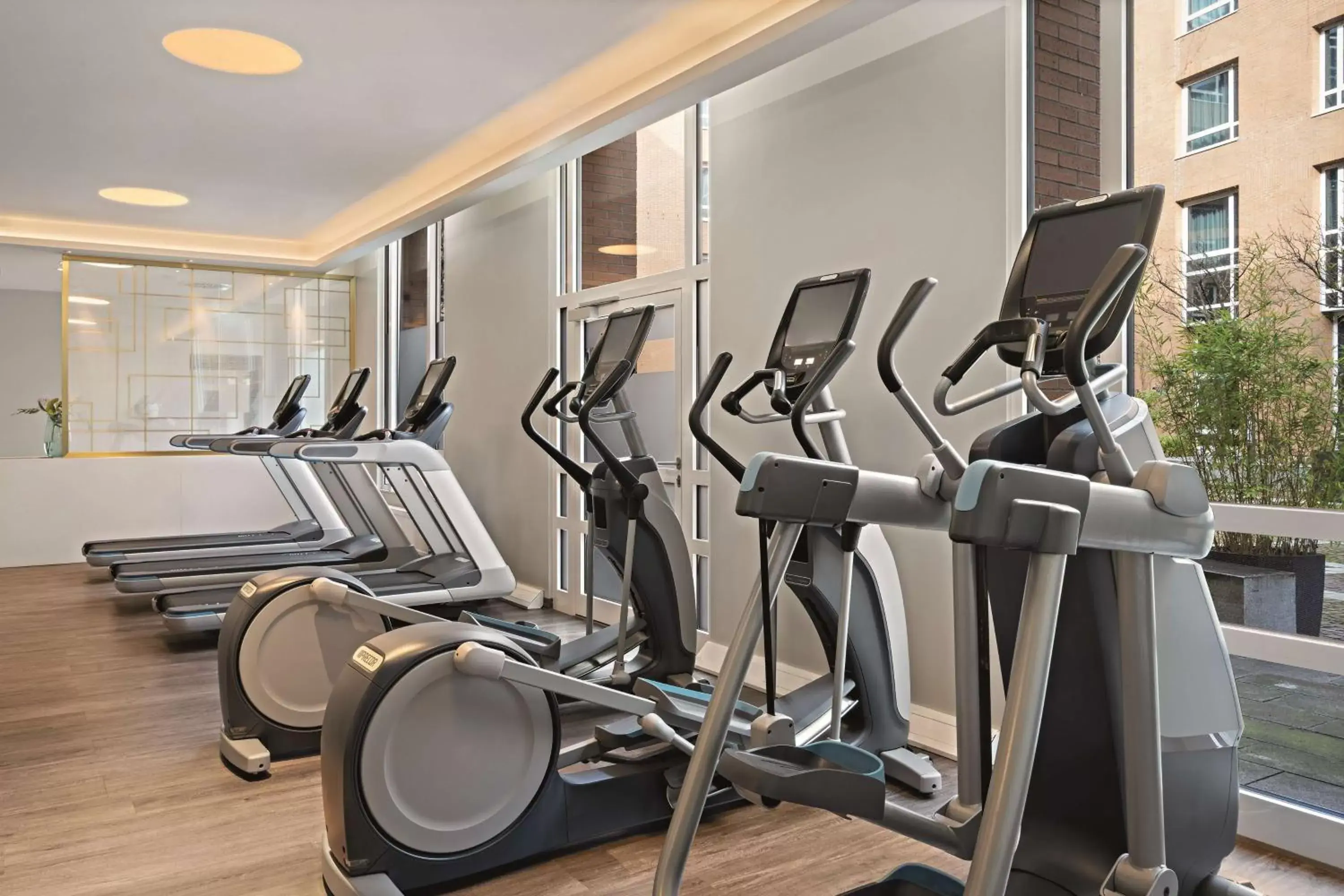 Fitness centre/facilities in Hilton Munich City Fitness centre/facilities in Hilton Munich City