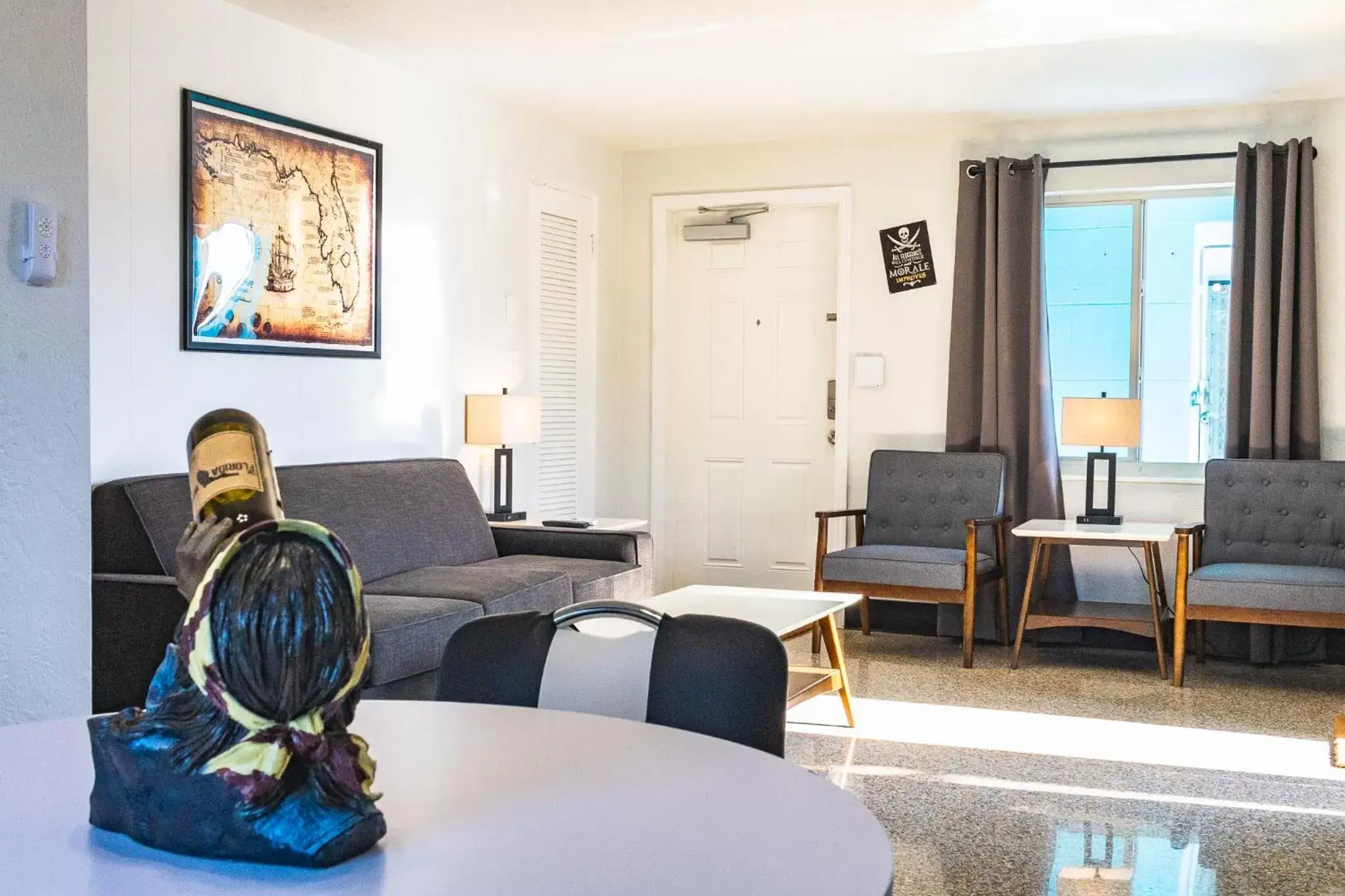 Living room, Seating Area in Sea Jay Motel and Marina