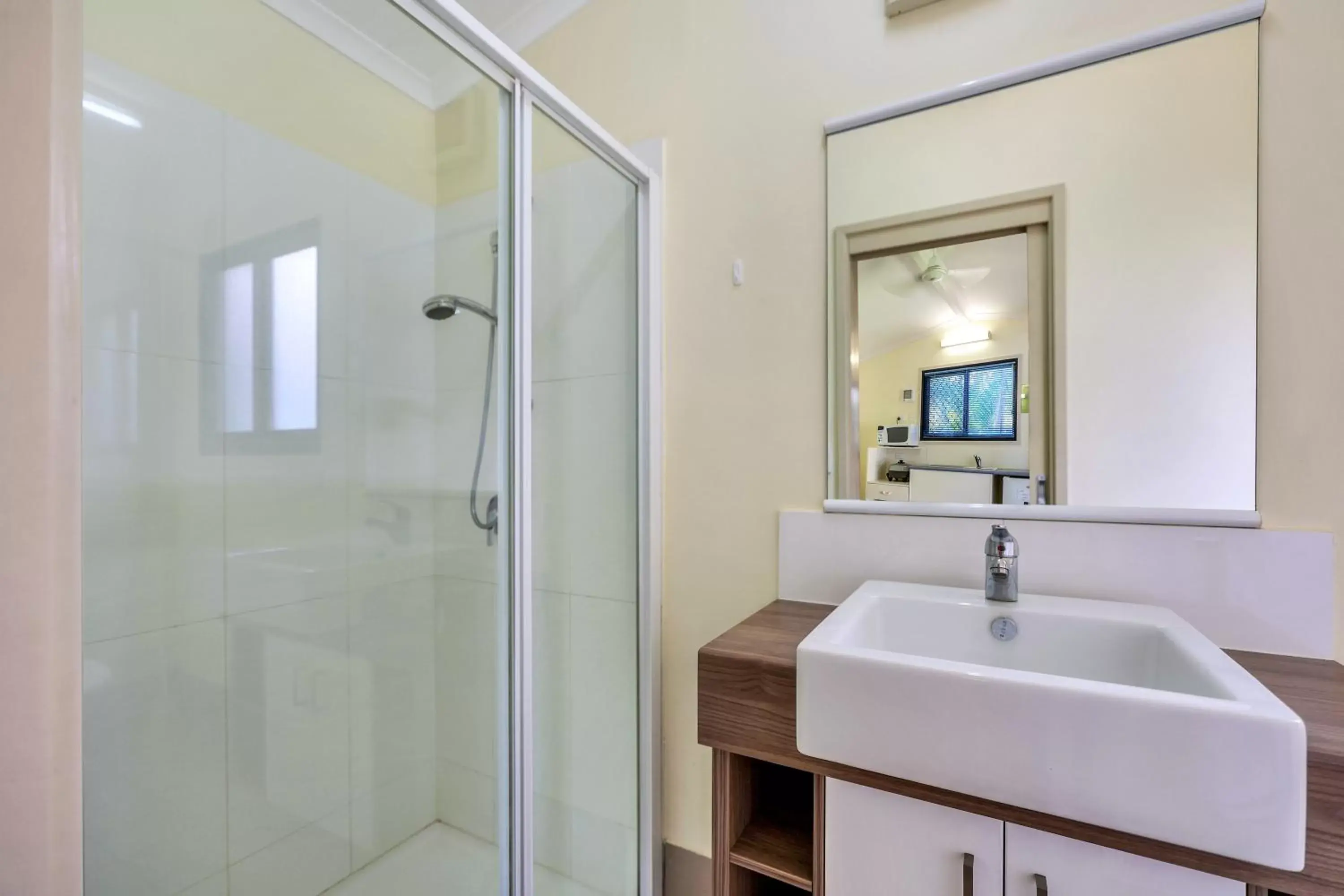 Bathroom in Darwin FreeSpirit Resort