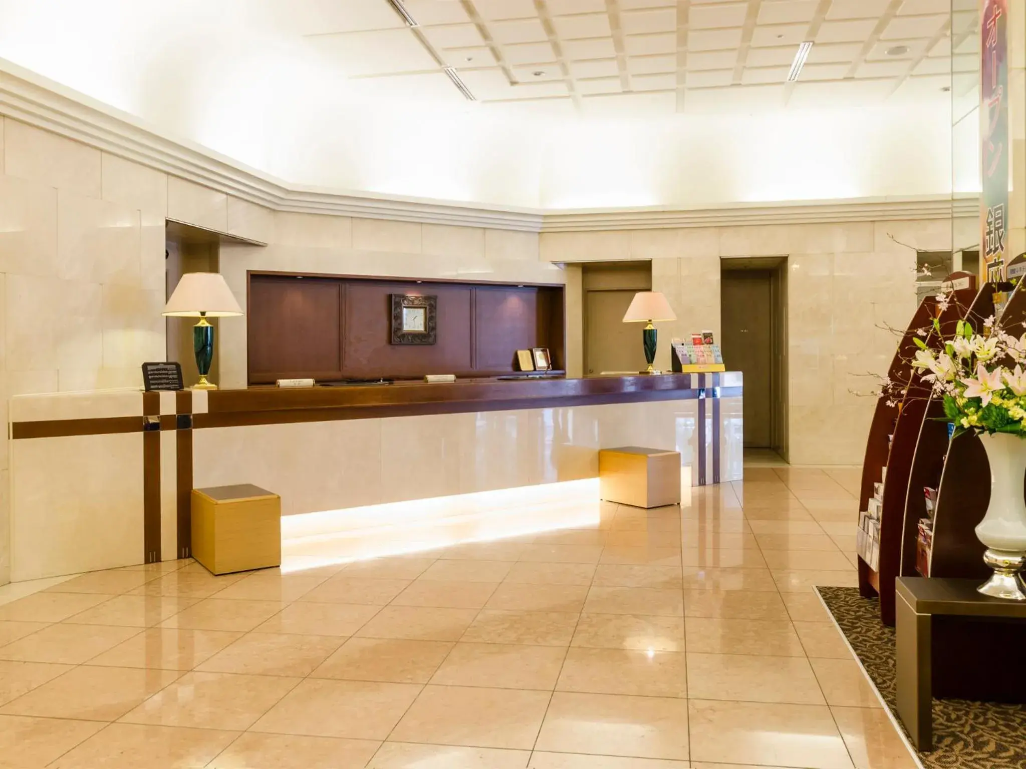 Lobby or reception, Lobby/Reception in Ginza Creston