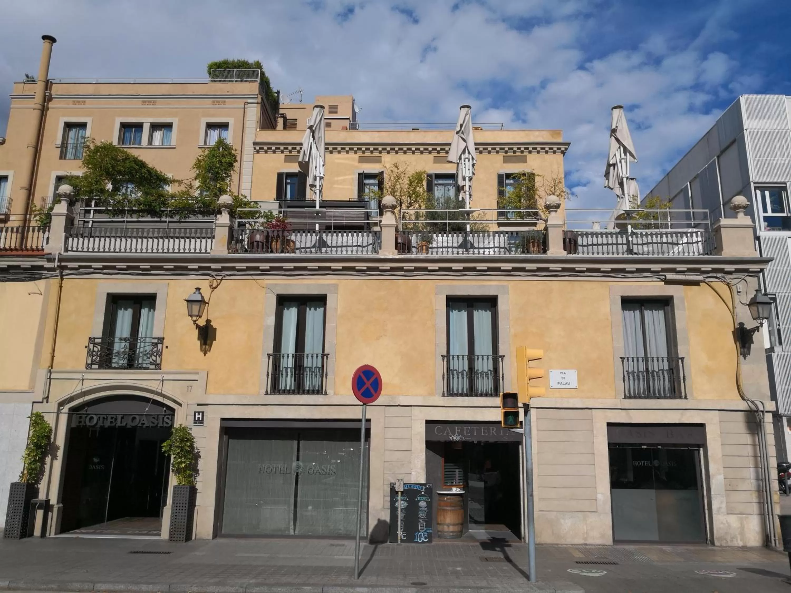 Property building in Hotel Oasis