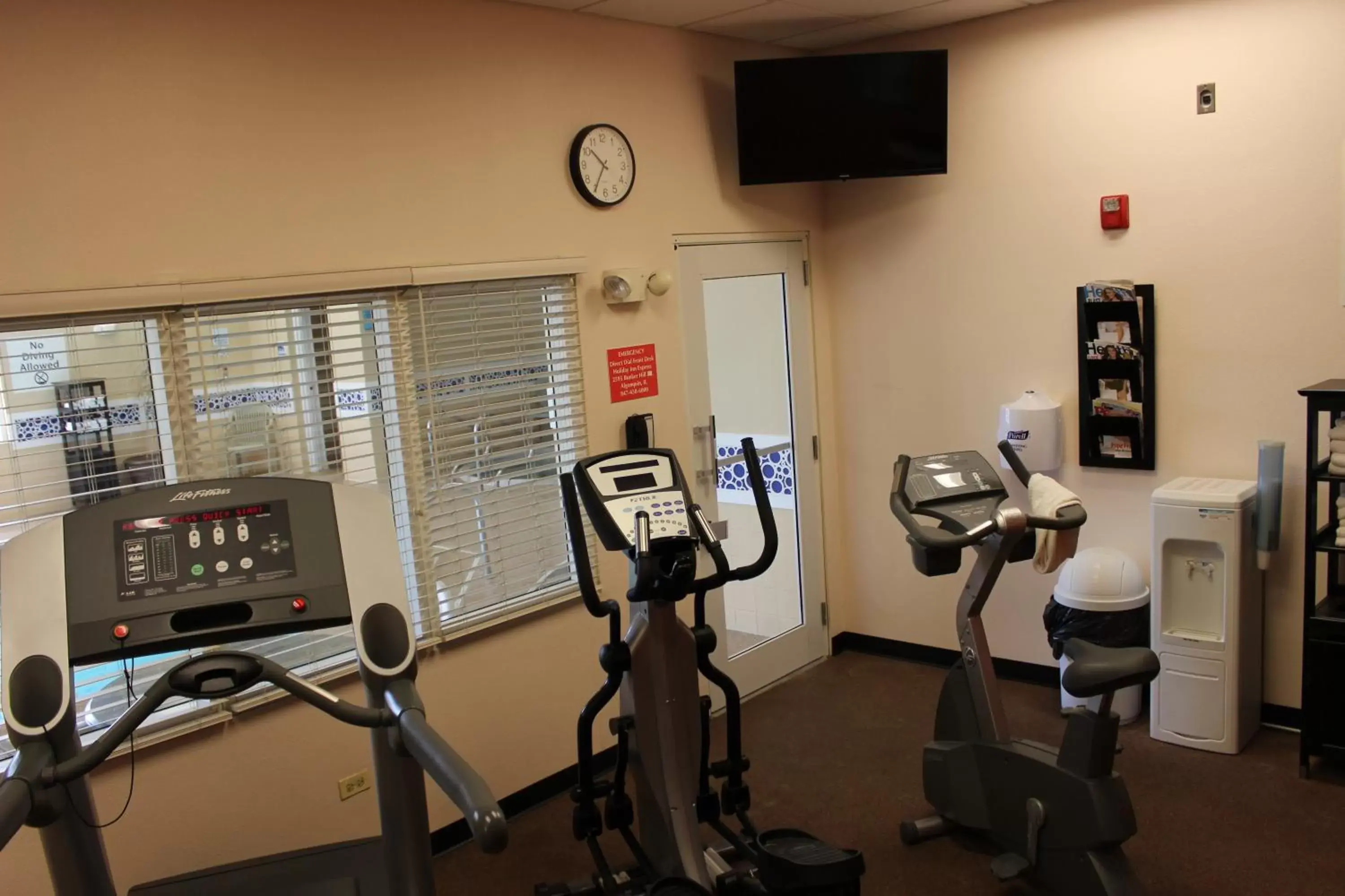 Fitness centre/facilities, Fitness Center/Facilities in Holiday Inn Express Hotel & Suites Chicago-Algonquin, an IHG Hotel