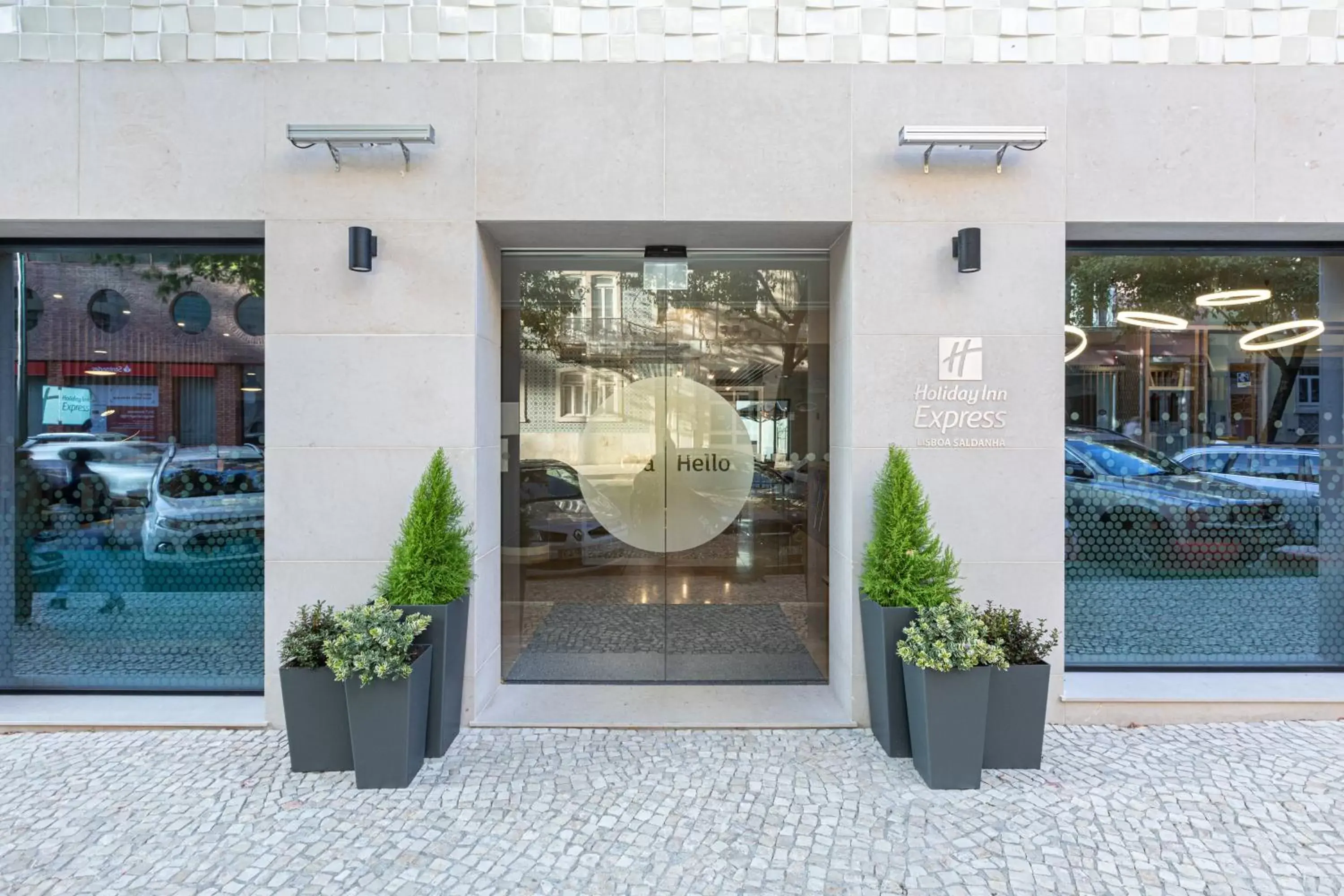 Facade/entrance in Holiday Inn Express - Lisbon - Plaza Saldanha, an IHG Hotel