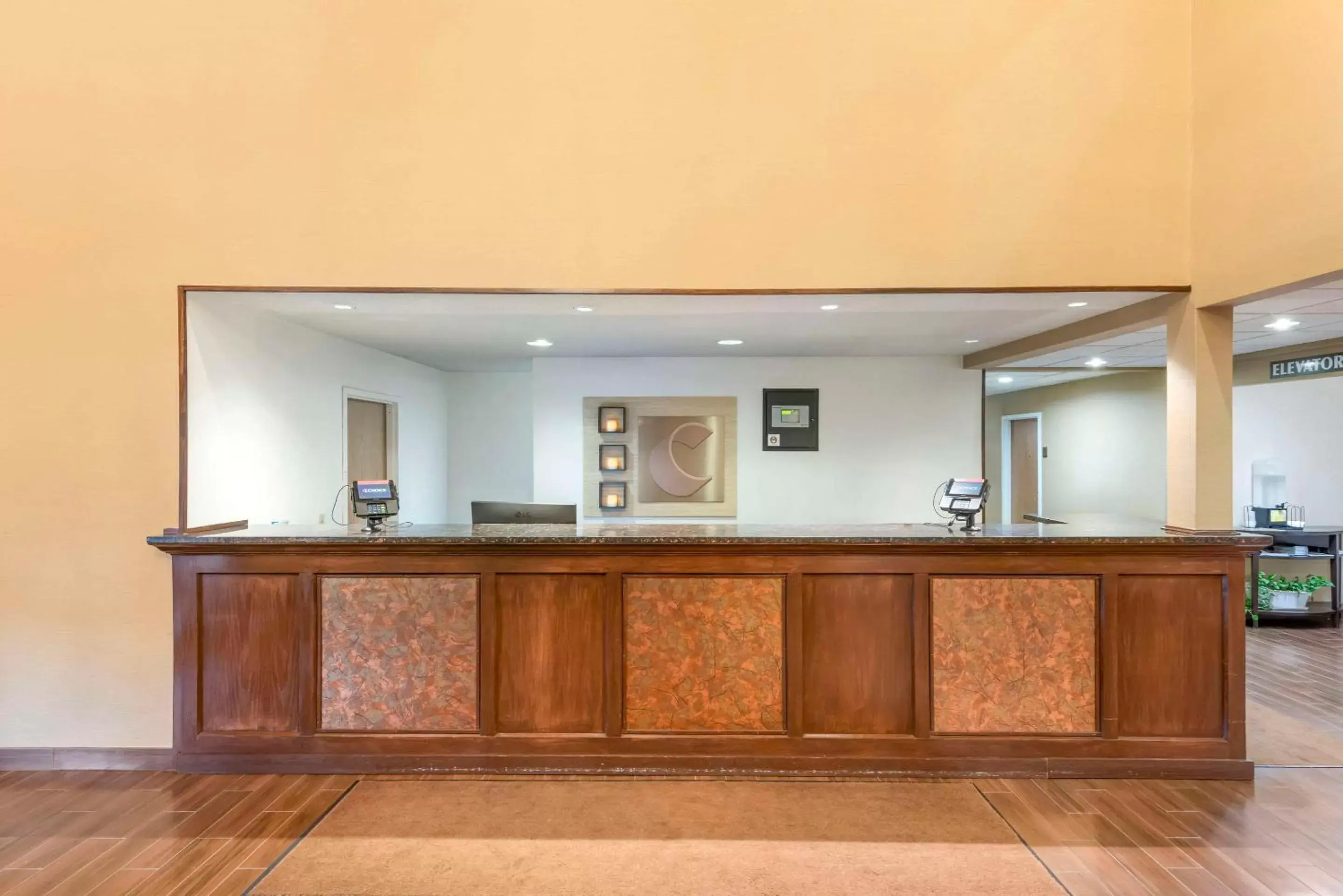 Lobby or reception, Lobby/Reception in Comfort Inn & Suites Black River Falls I-94