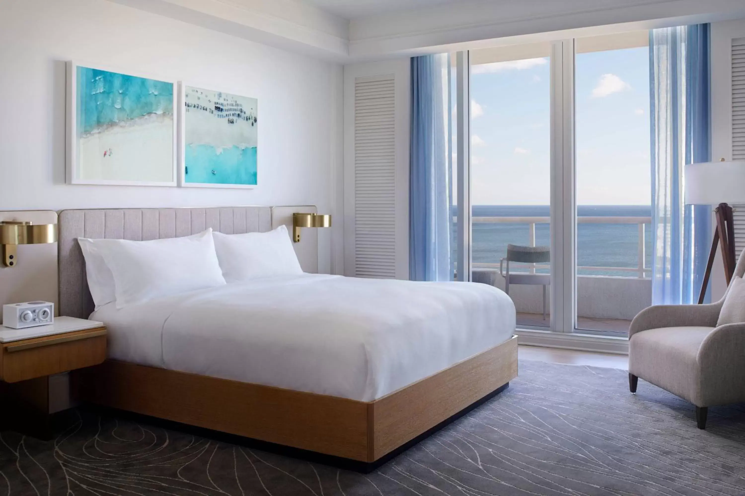 Bedroom, Bed in The Ritz-Carlton, Fort Lauderdale