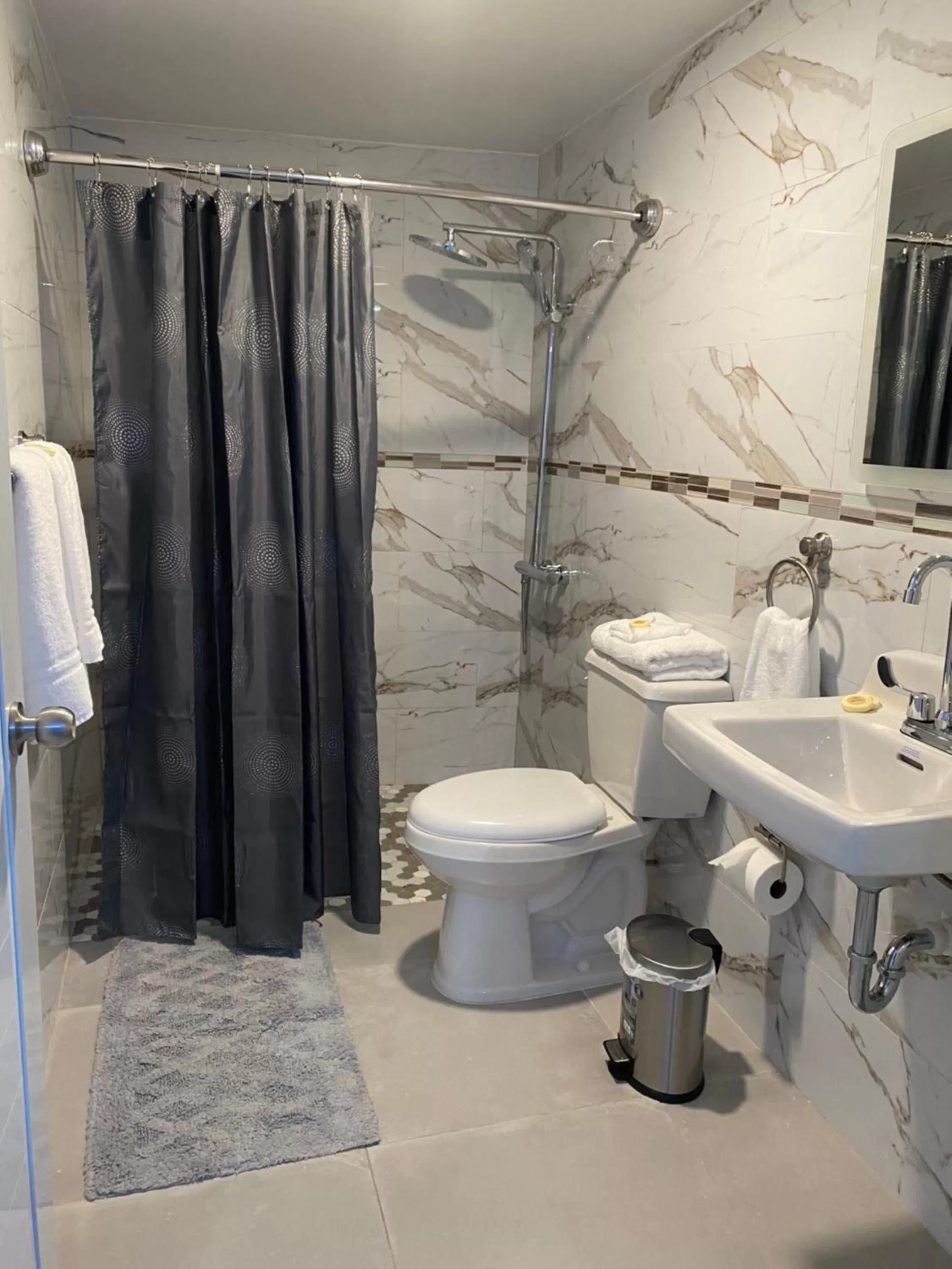 Bathroom in Itza-Bella Suites