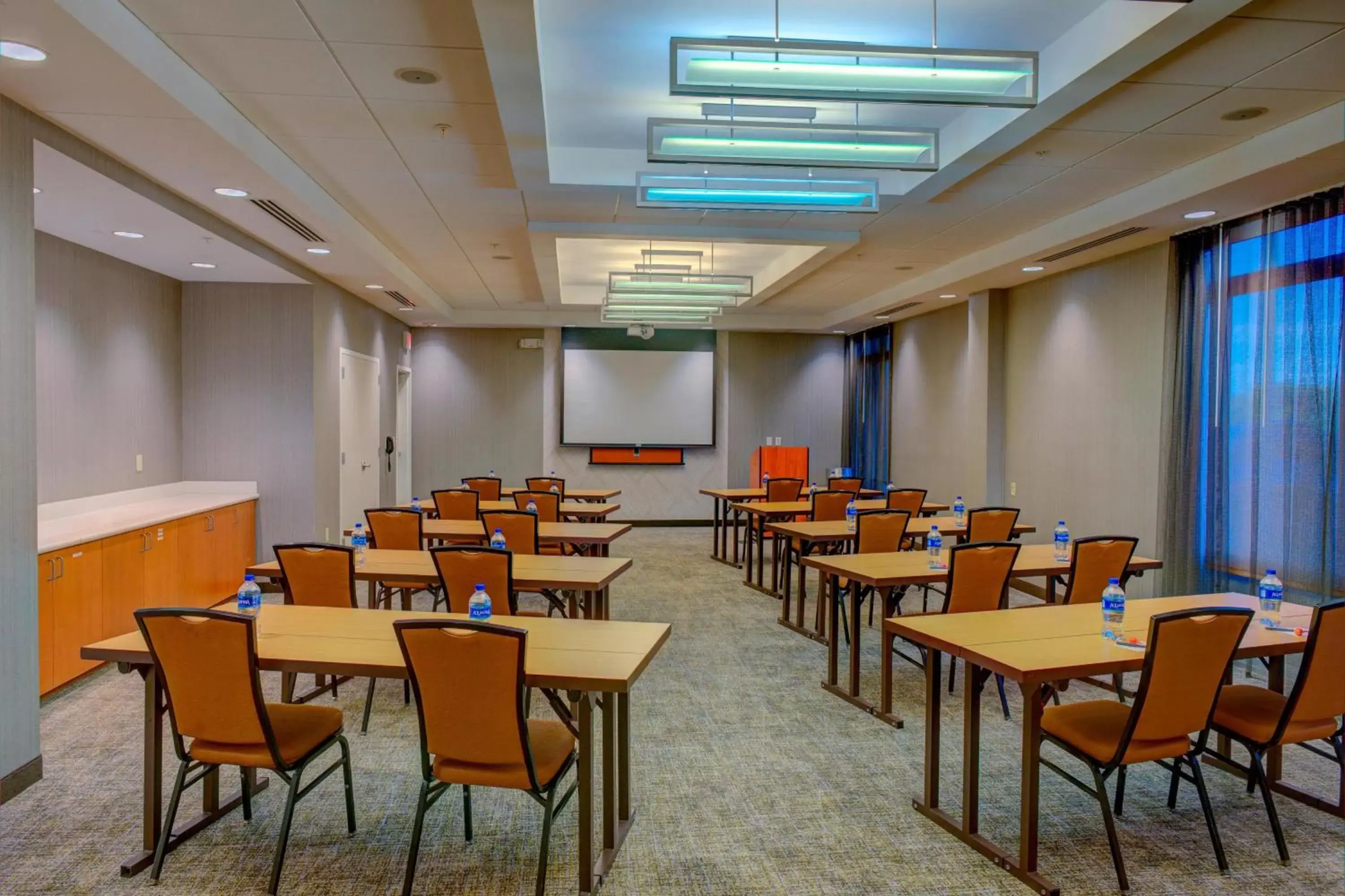 Meeting/conference room in SpringHill Suites by Marriott Macon